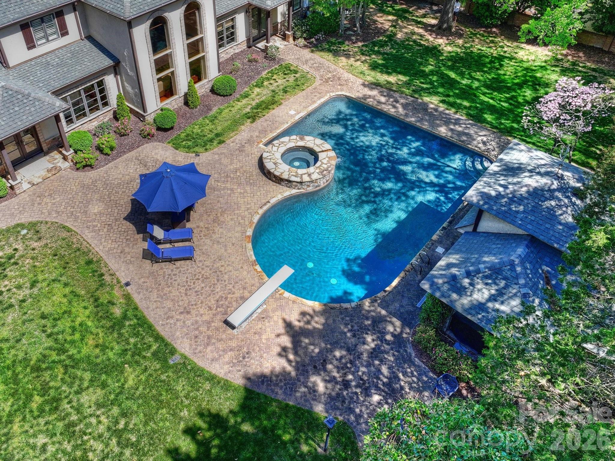 4330 Carmel Valley Road — Charlotte