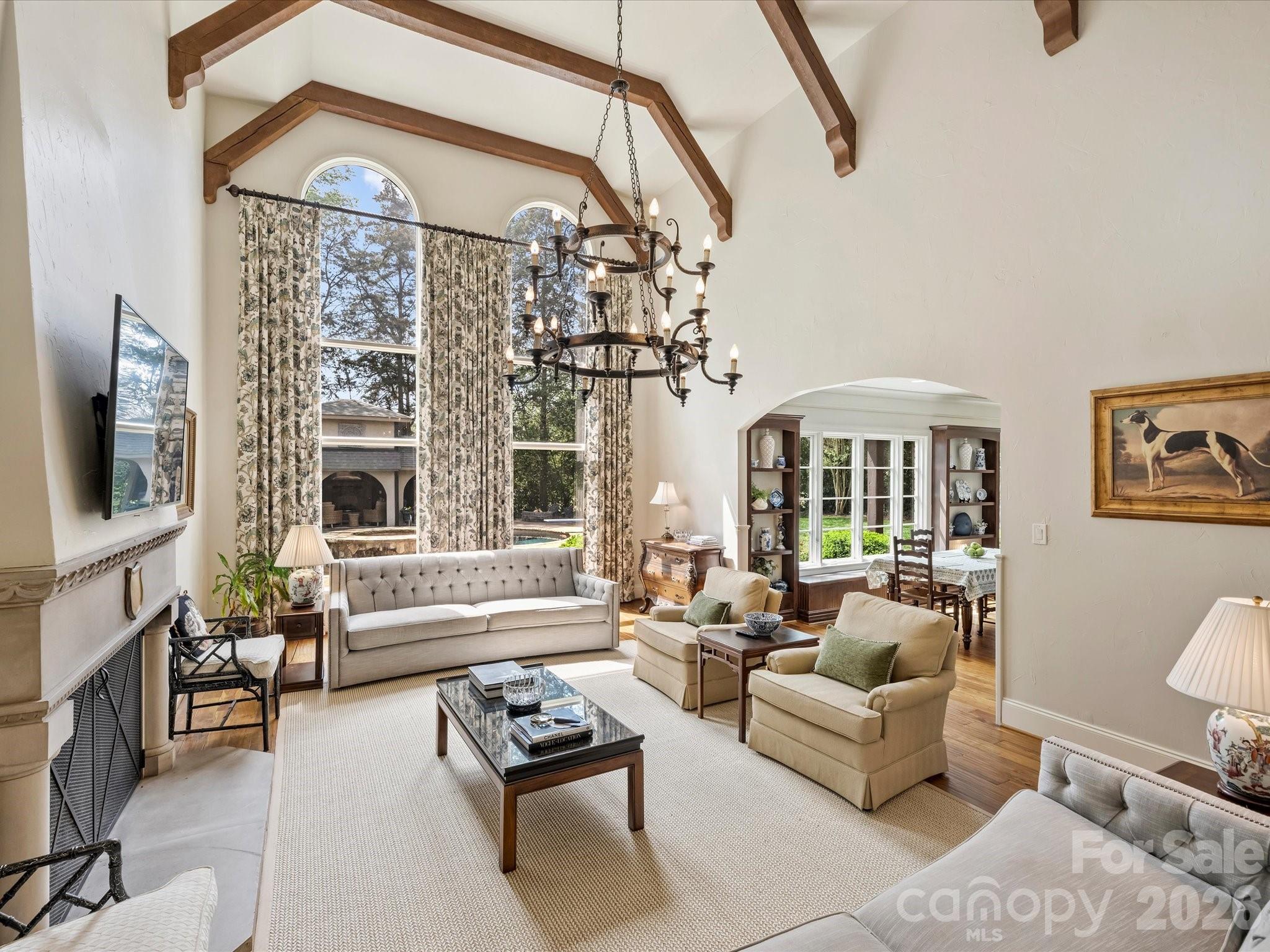 4330 Carmel Valley Road — Charlotte