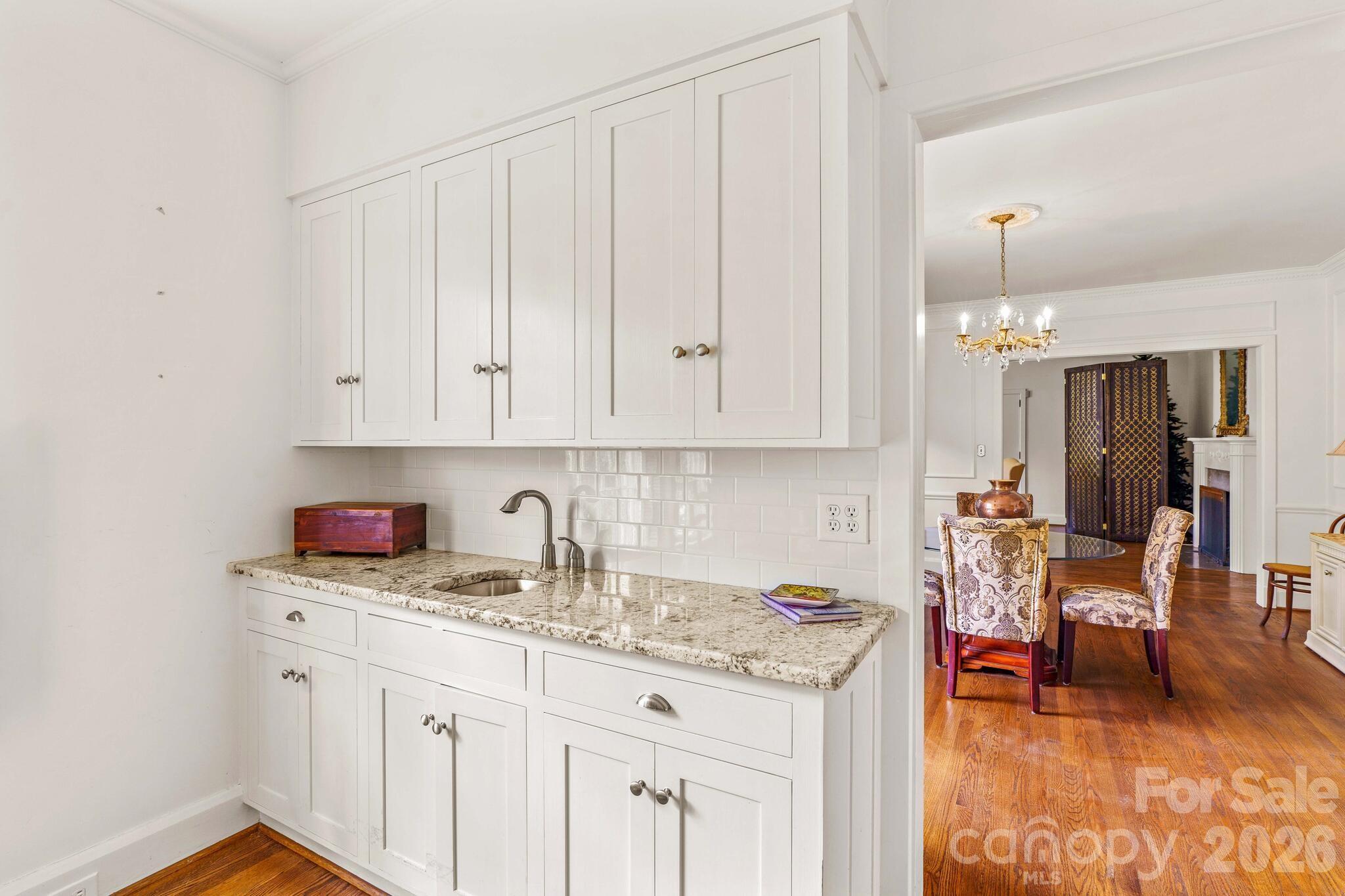 725 Mocksville Avenue — Salisbury