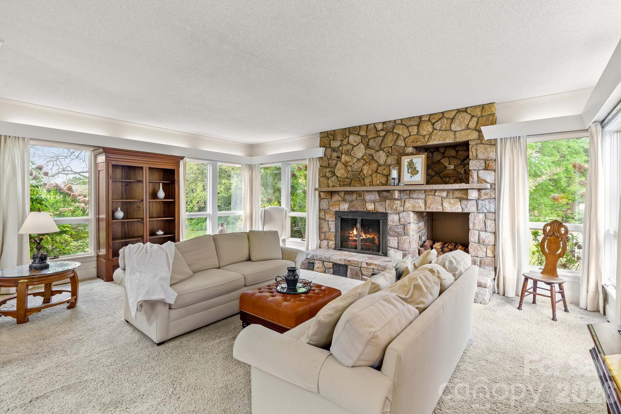 725 Mocksville Avenue — Salisbury