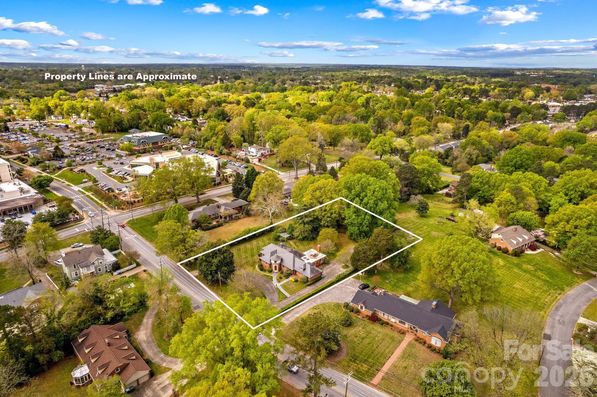 725 Mocksville Avenue — Salisbury