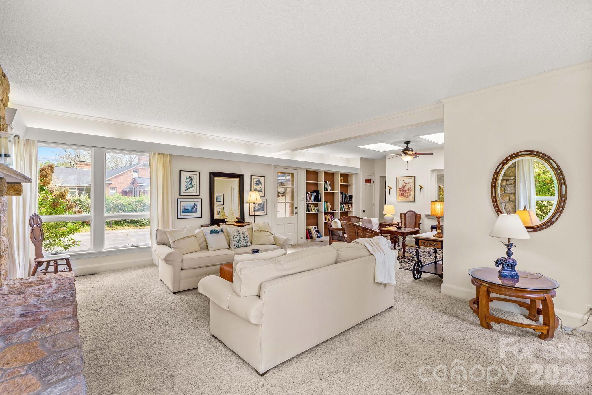 725 Mocksville Avenue — Salisbury