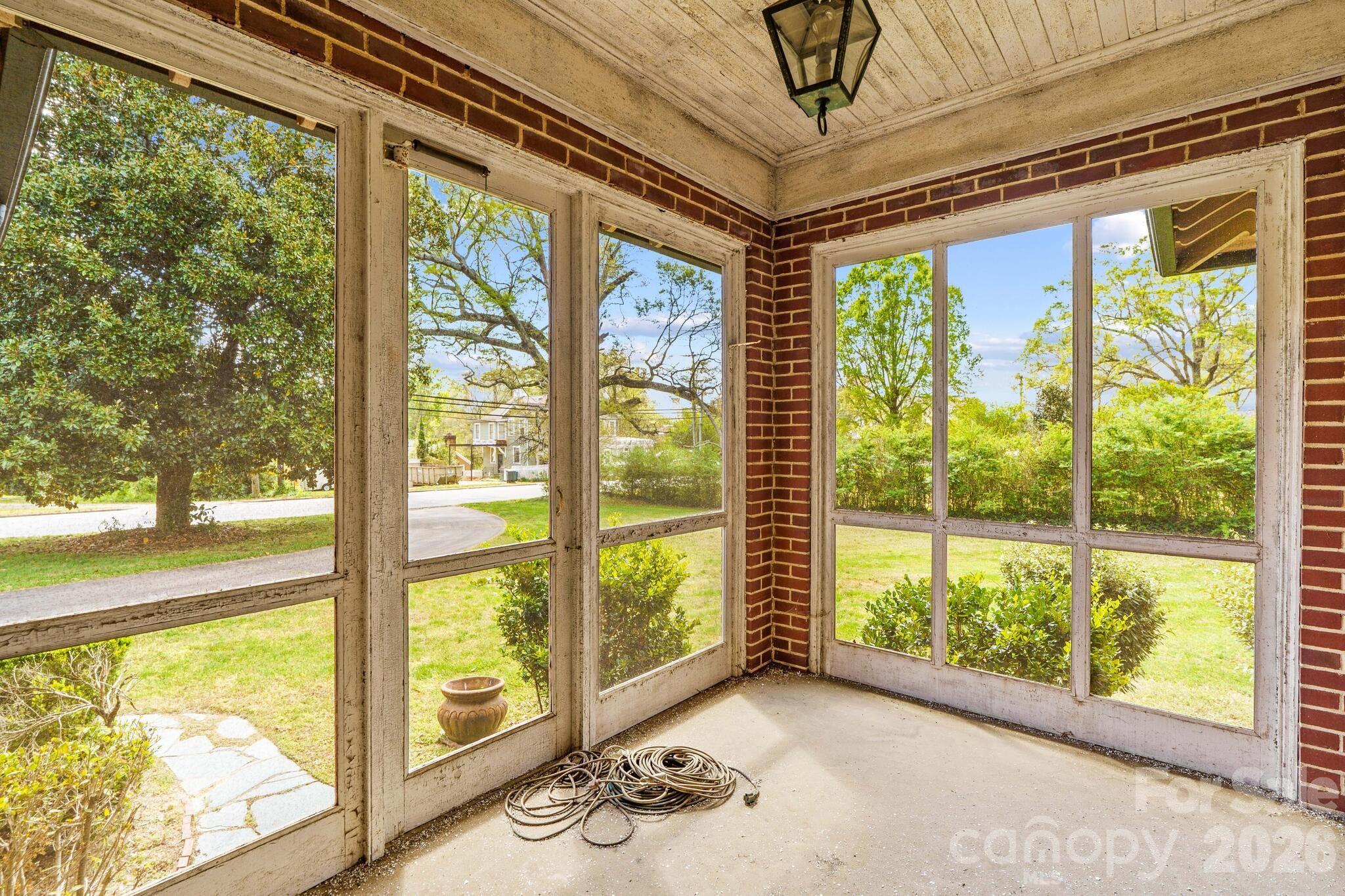 725 Mocksville Avenue — Salisbury