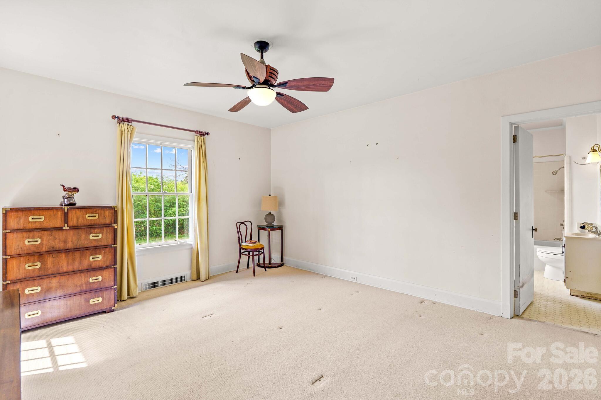 725 Mocksville Avenue — Salisbury