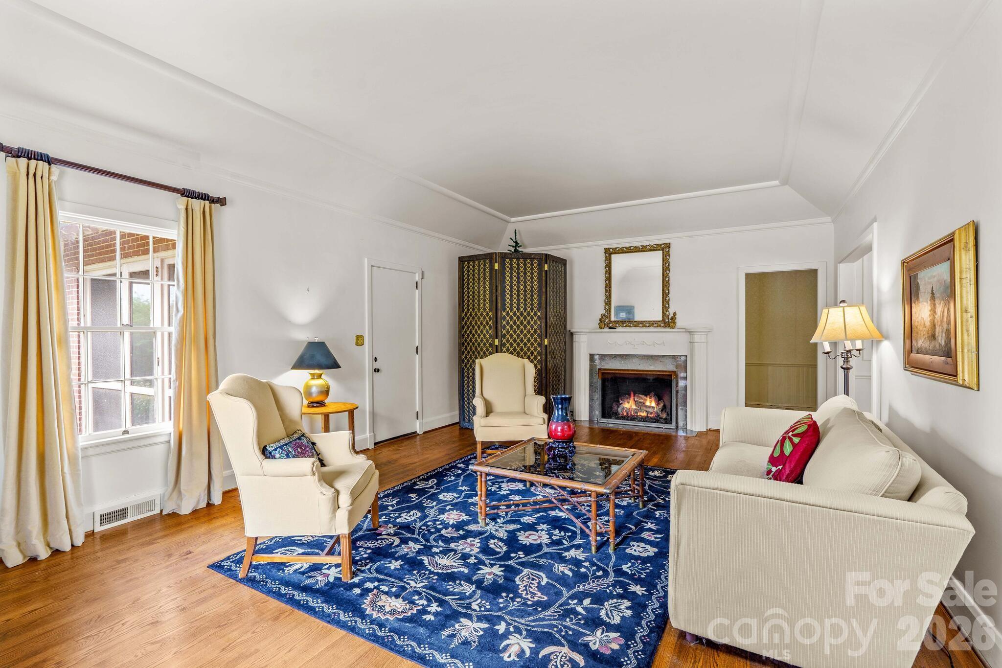 725 Mocksville Avenue — Salisbury
