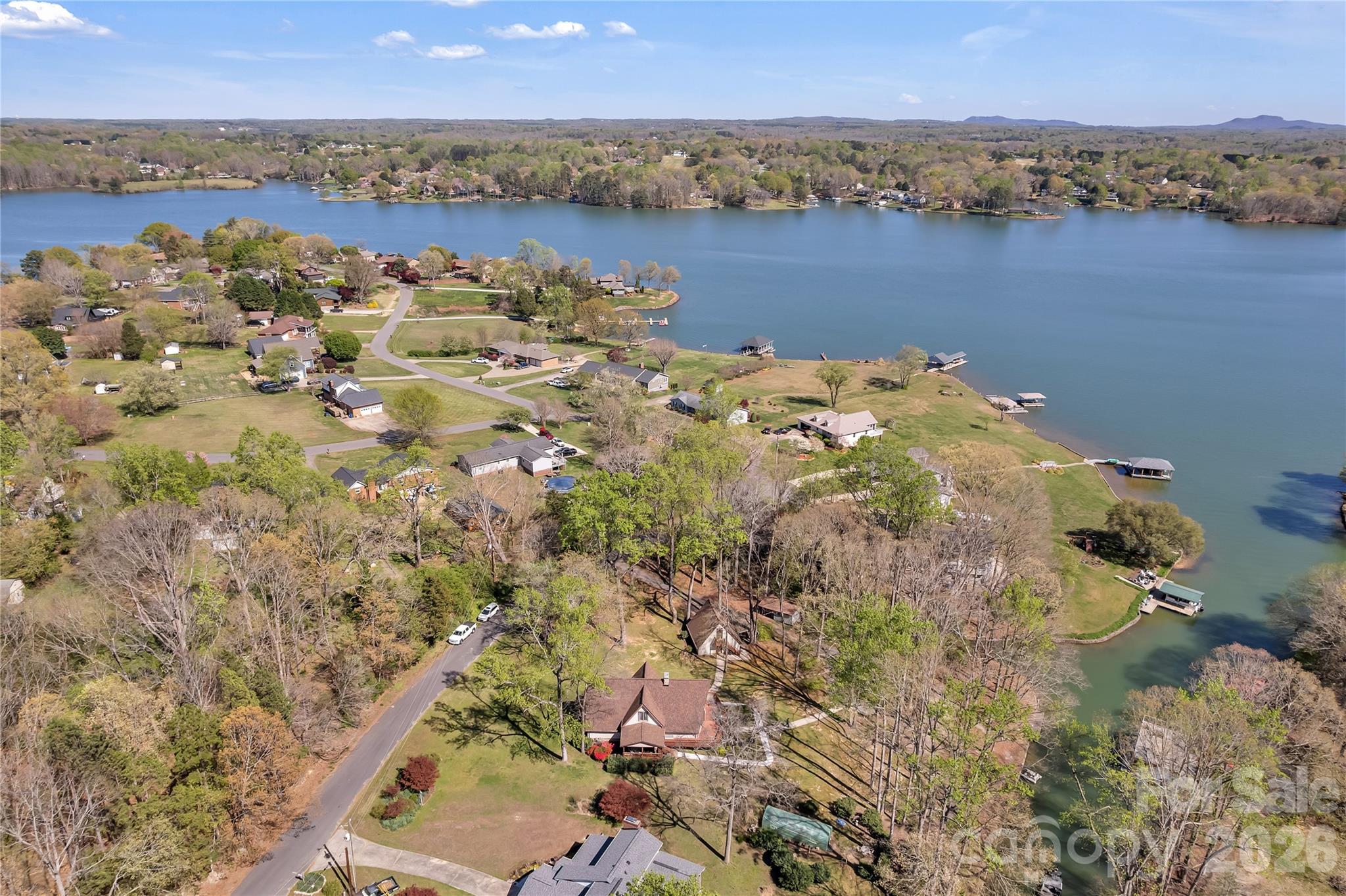 2912 Waterside Drive — Shelby