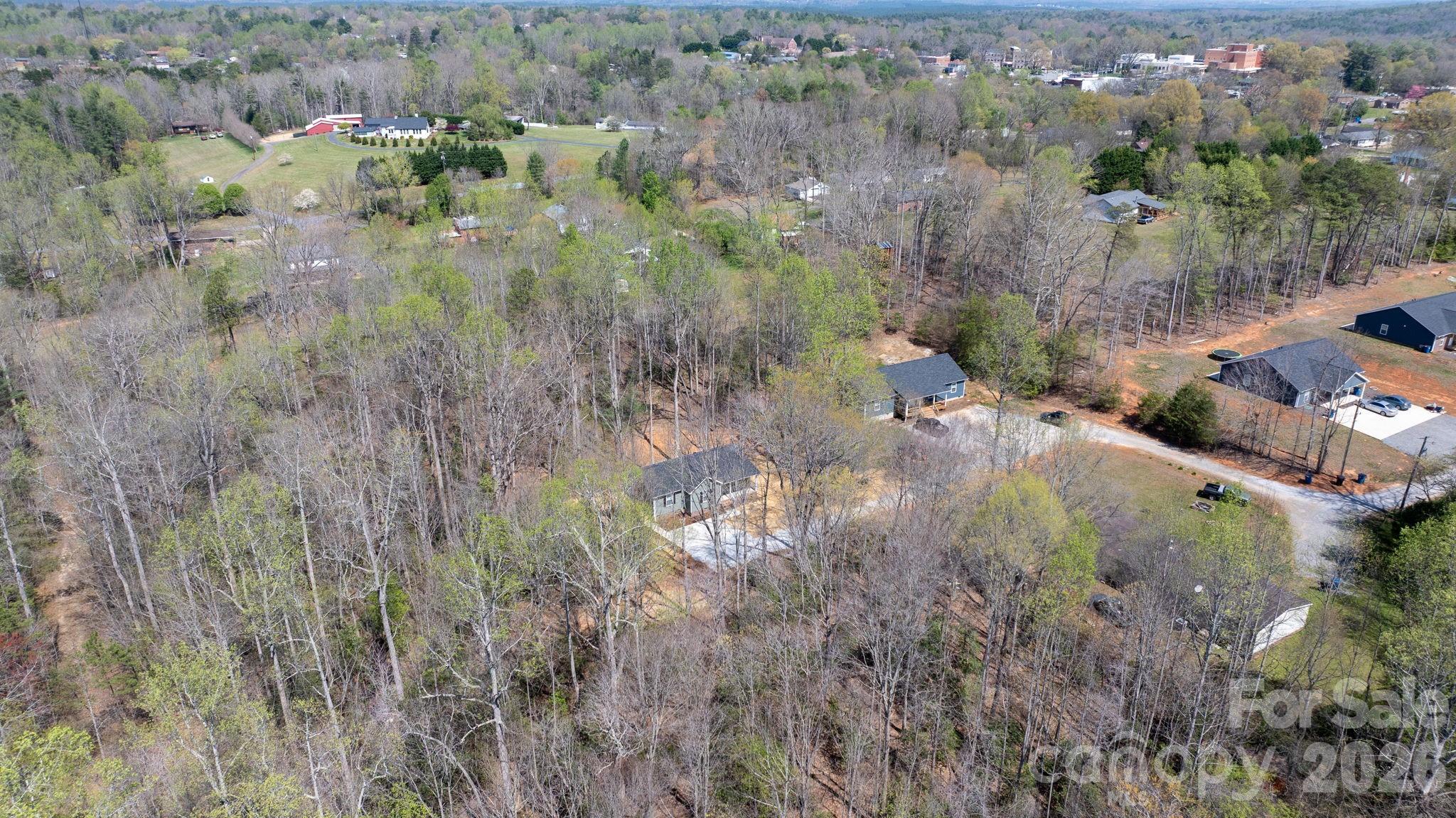 102 Kitchings Drive — Valdese