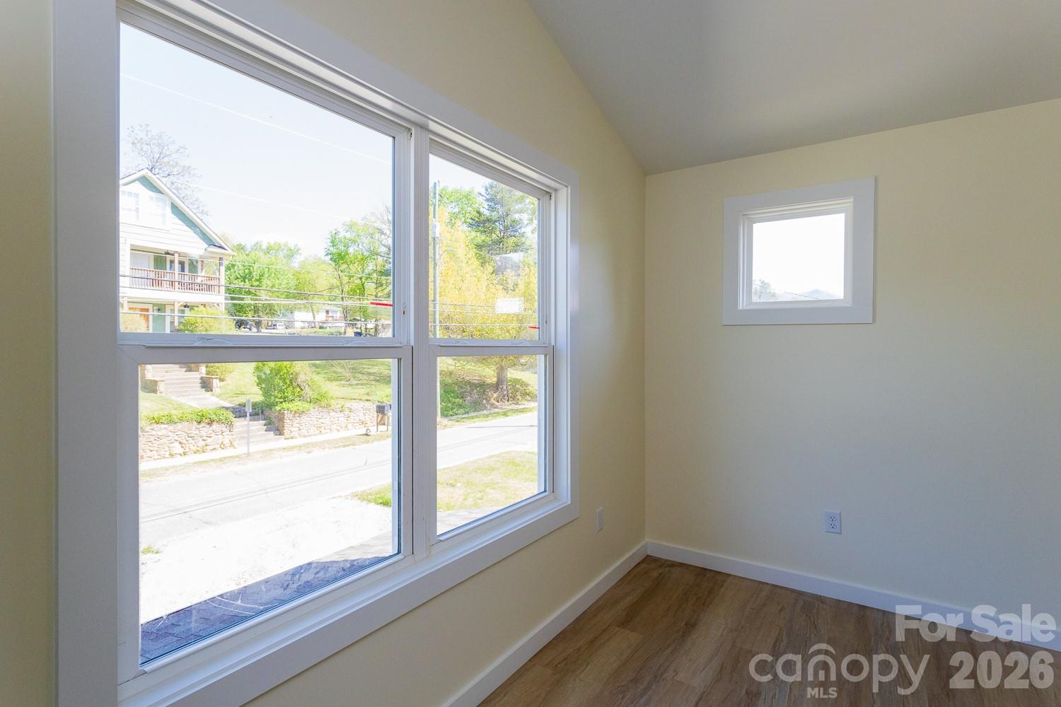 46 Vance Avenue — Black Mountain