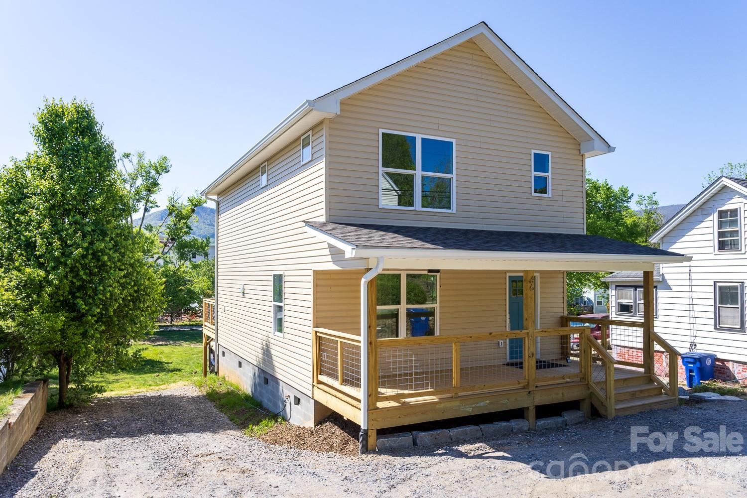 46 Vance Avenue — Black Mountain
