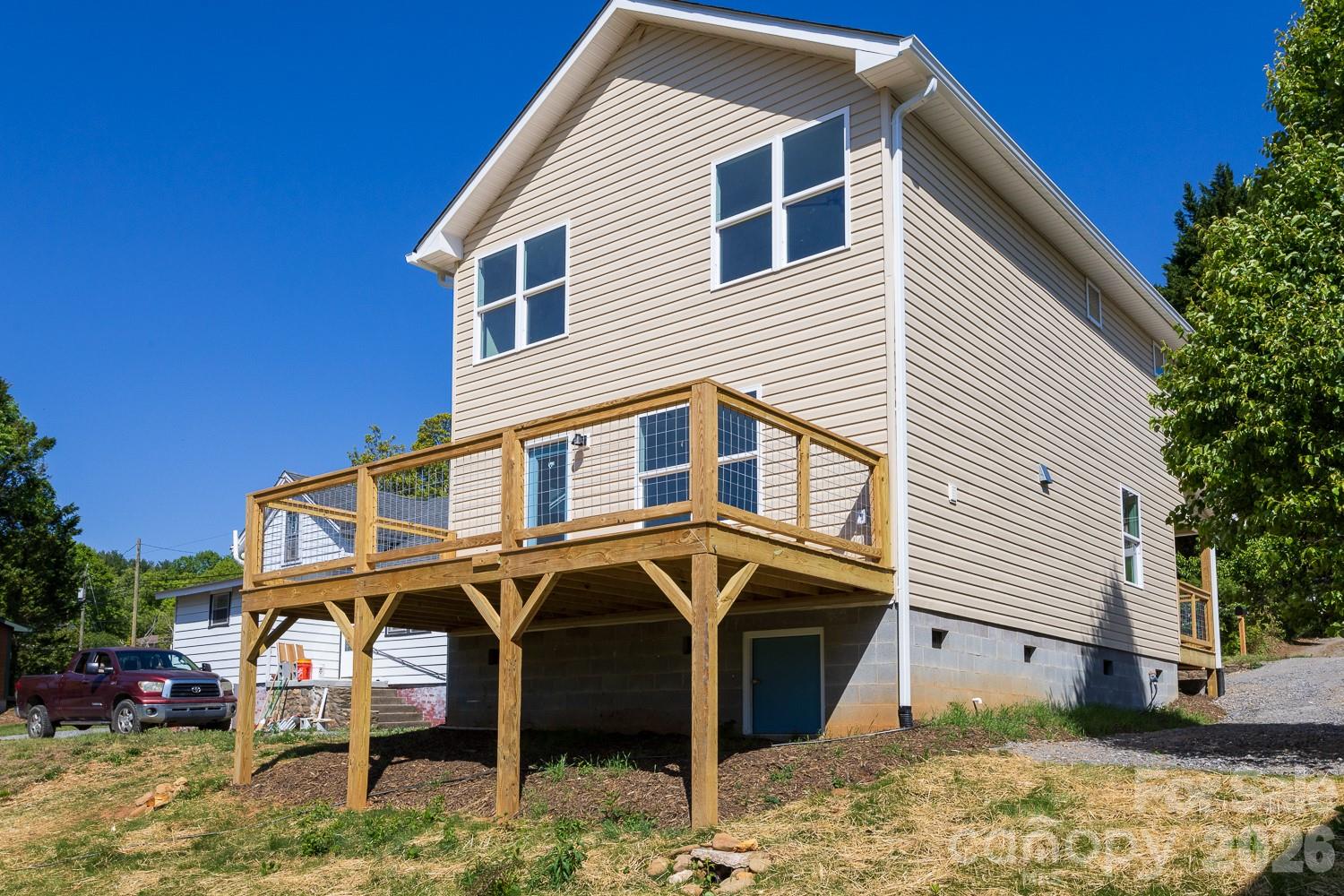 46 Vance Avenue — Black Mountain