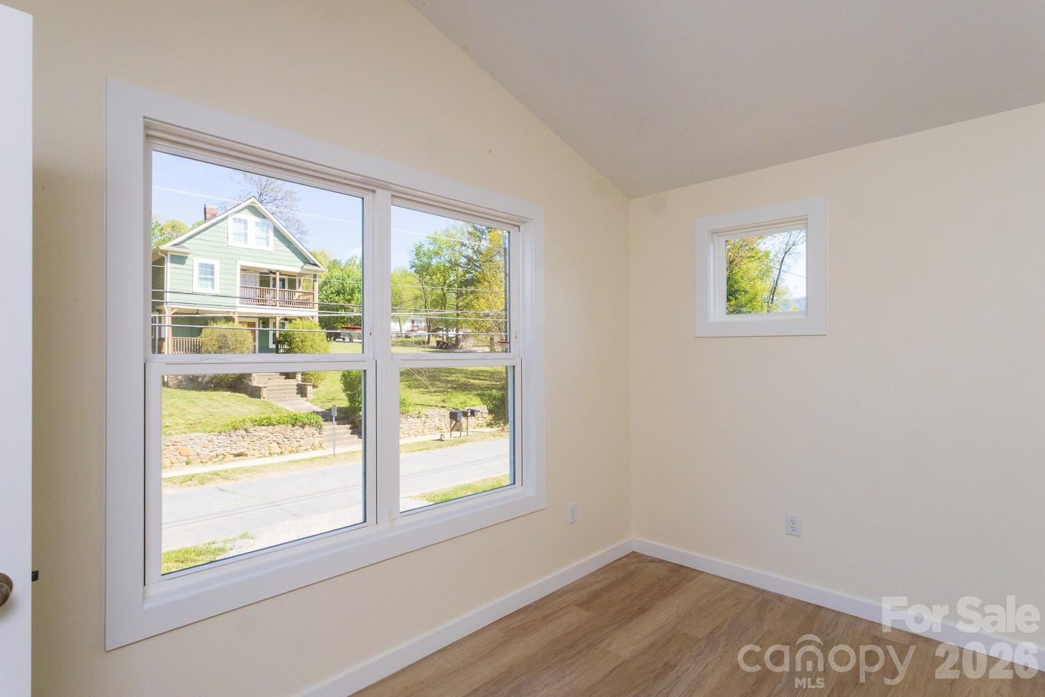 46 Vance Avenue — Black Mountain