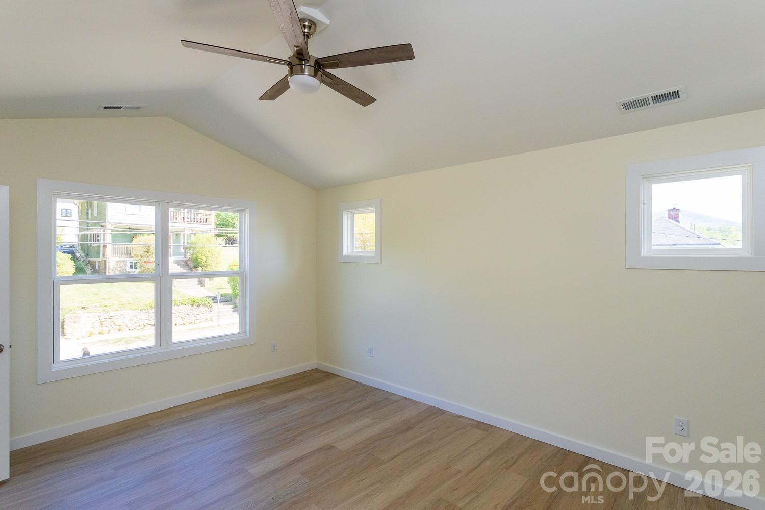 46 Vance Avenue — Black Mountain