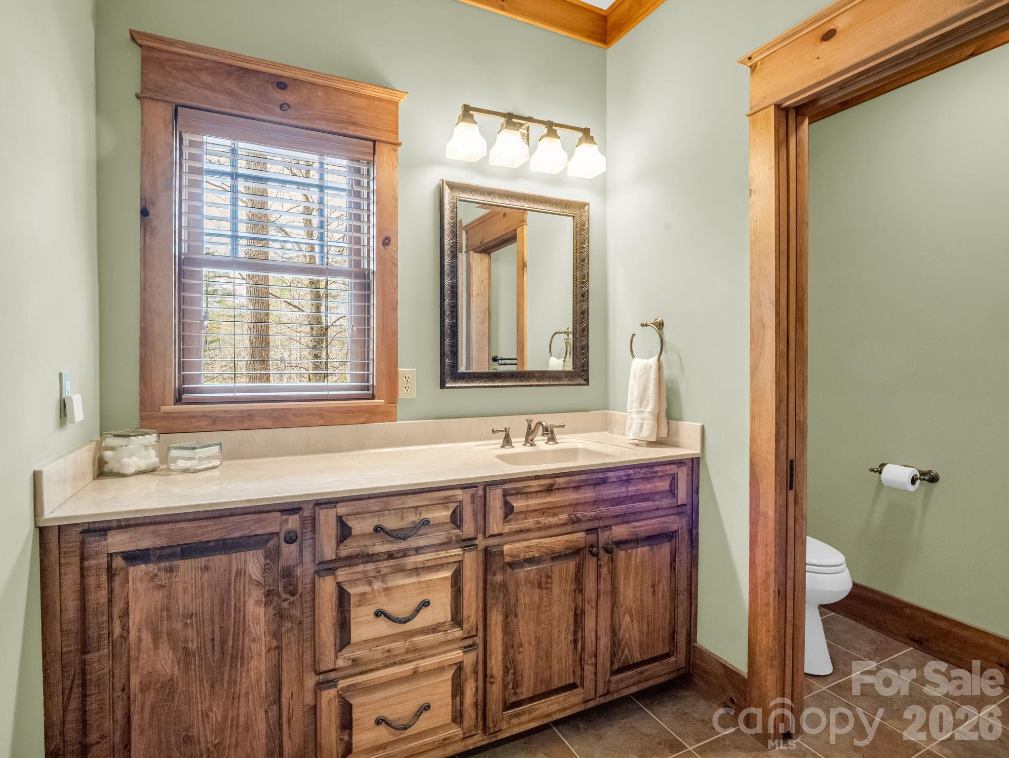 27 Anchor Drive — Nebo