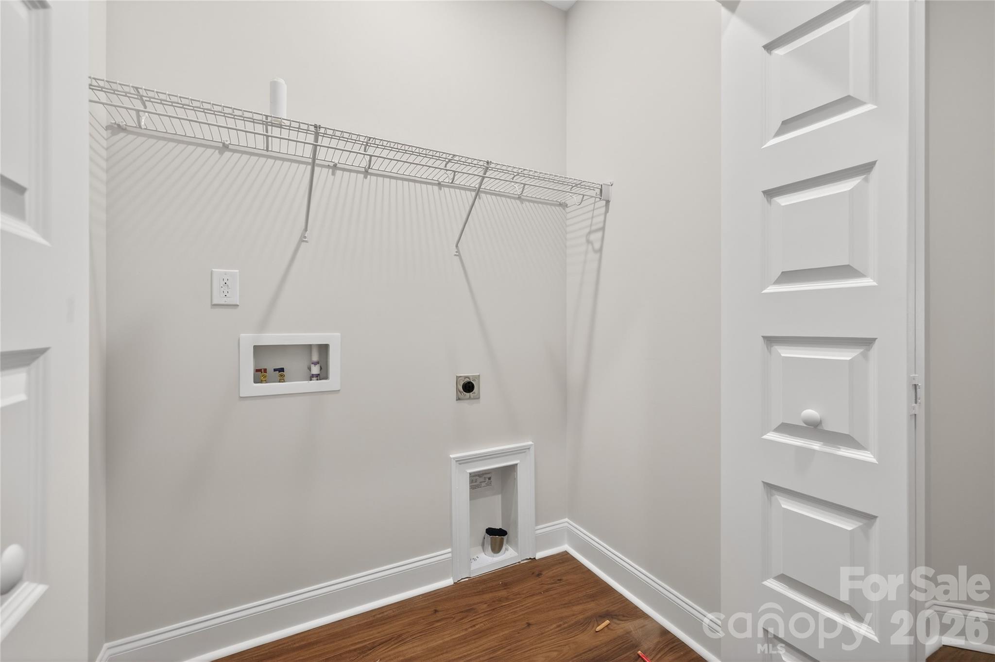 3219 Credenza Road — Charlotte