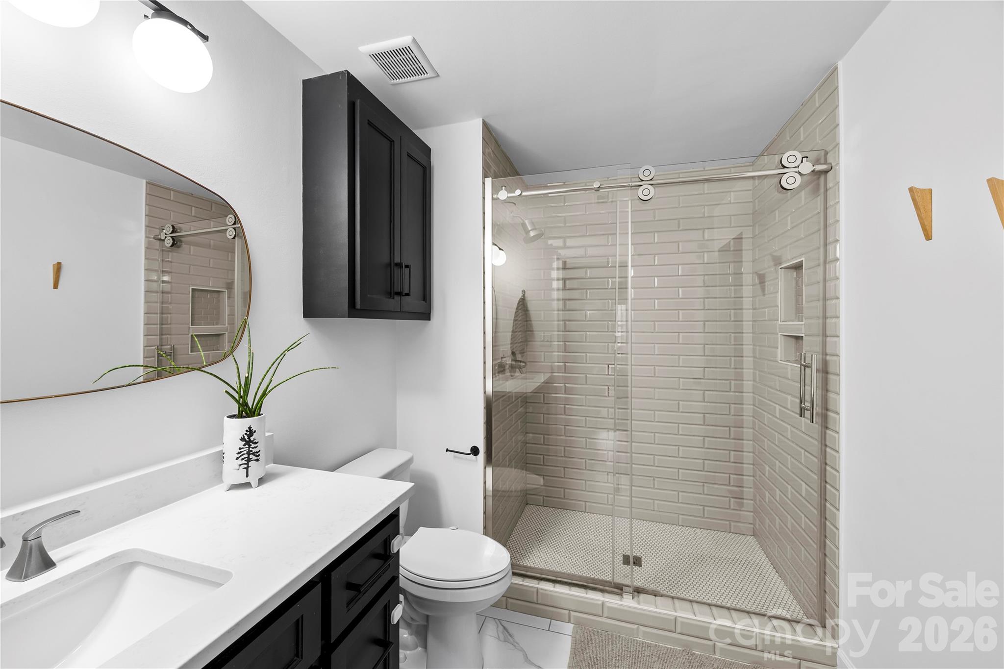 6212 Sellars Court — Charlotte