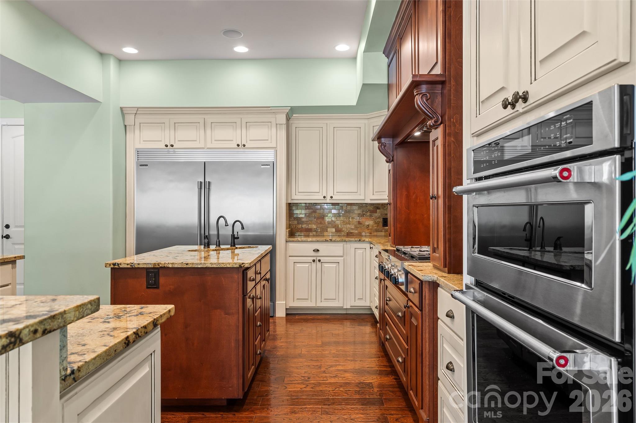 220 Fincher Road — Pauline
