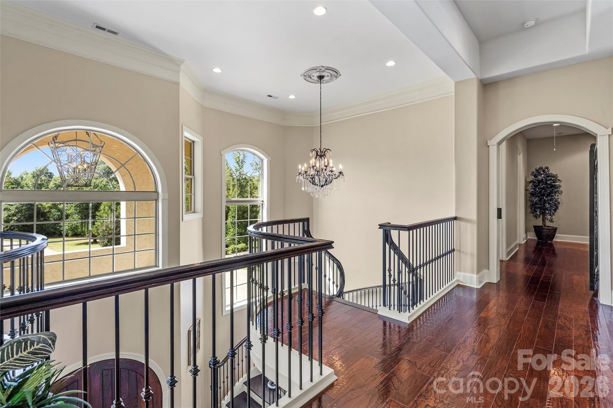 220 Fincher Road — Pauline