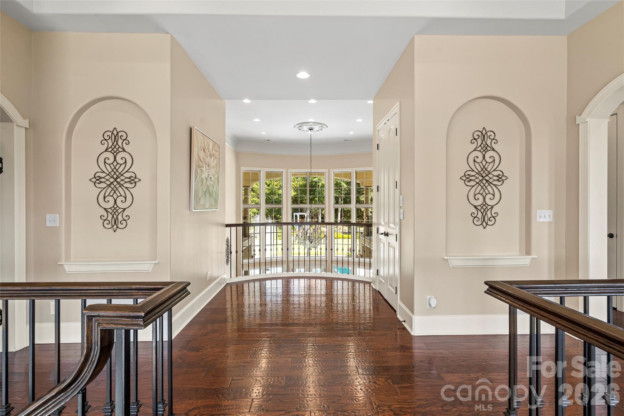 220 Fincher Road — Pauline