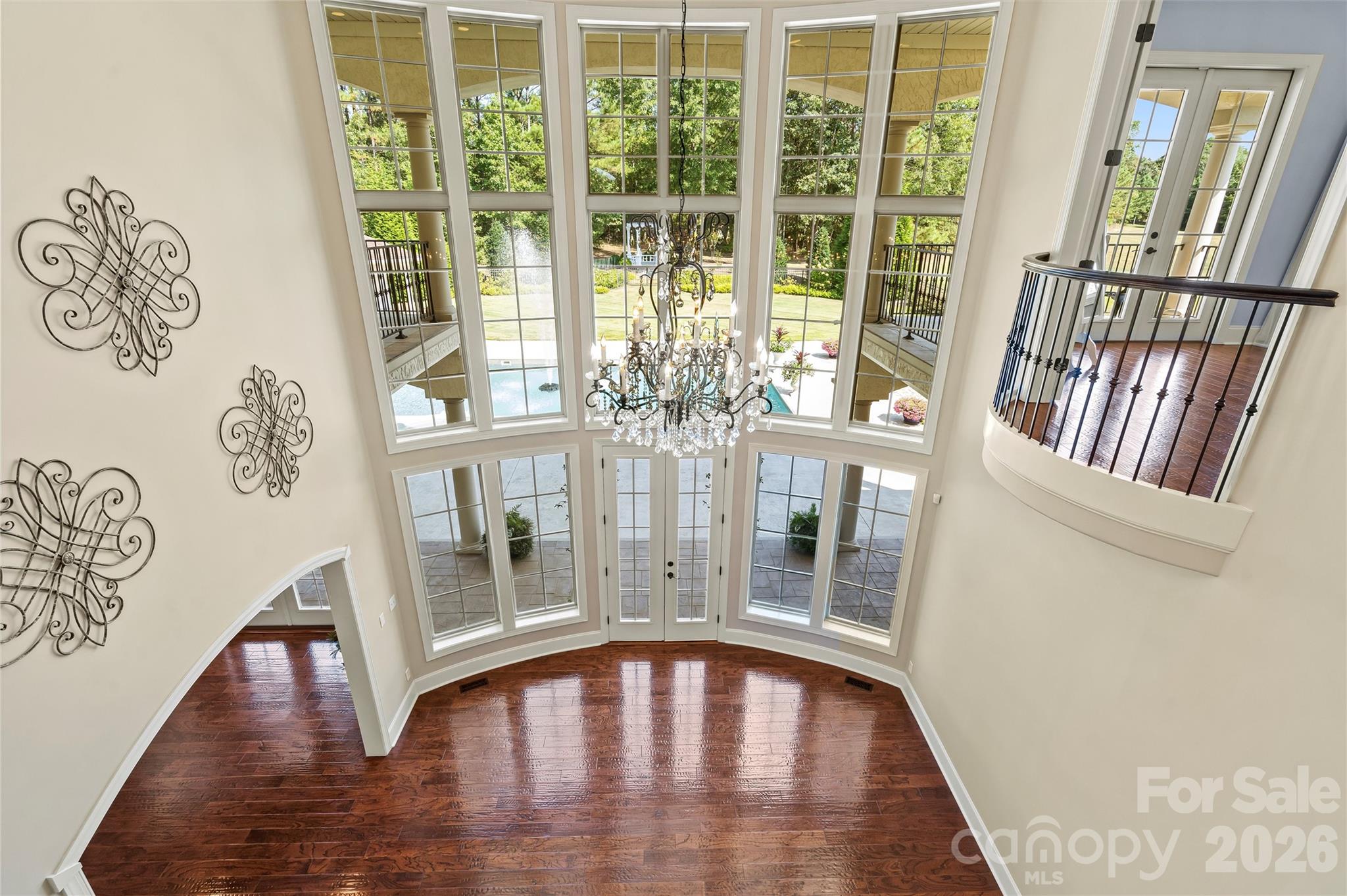 220 Fincher Road — Pauline