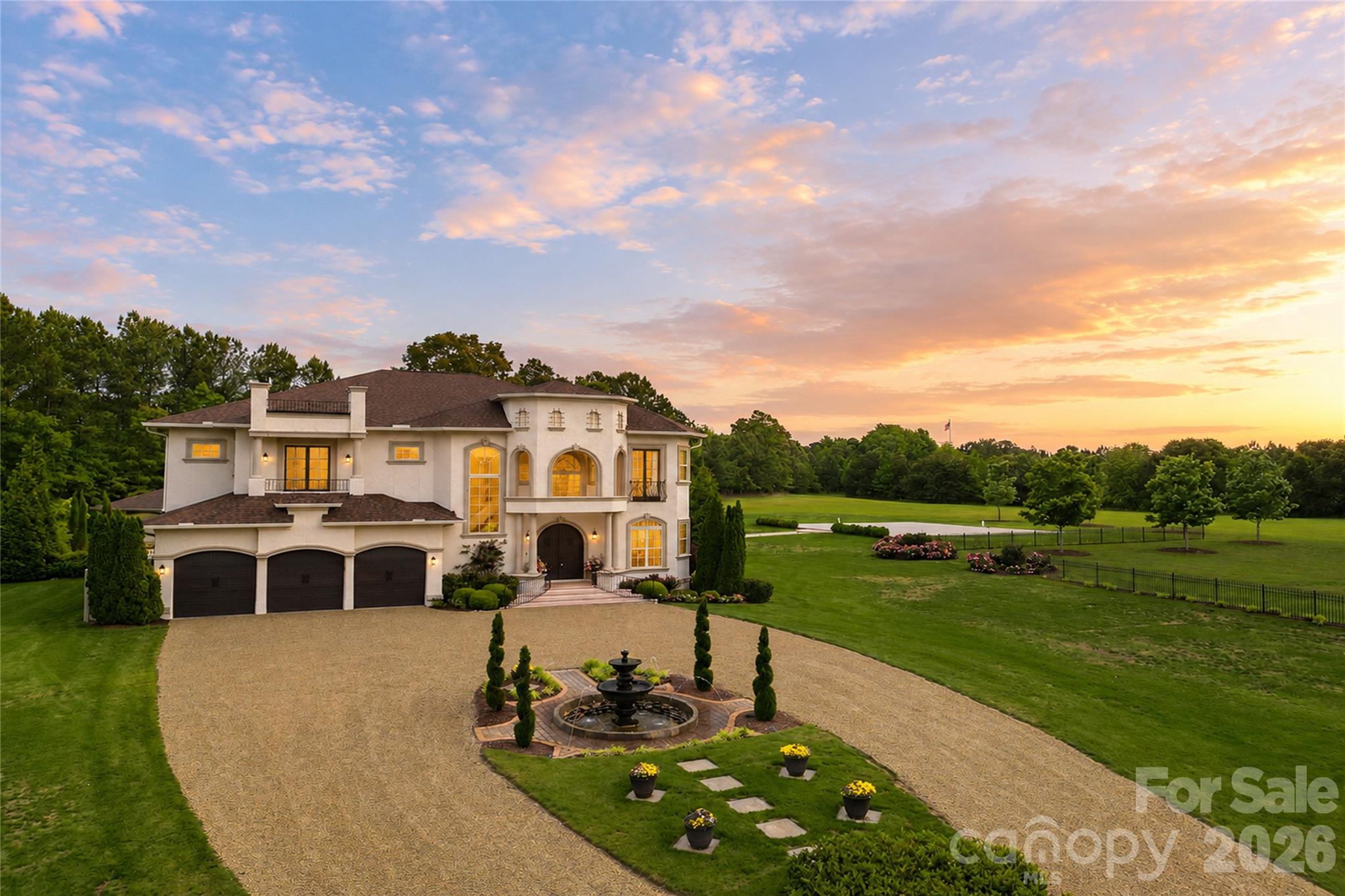 220 Fincher Road — Pauline