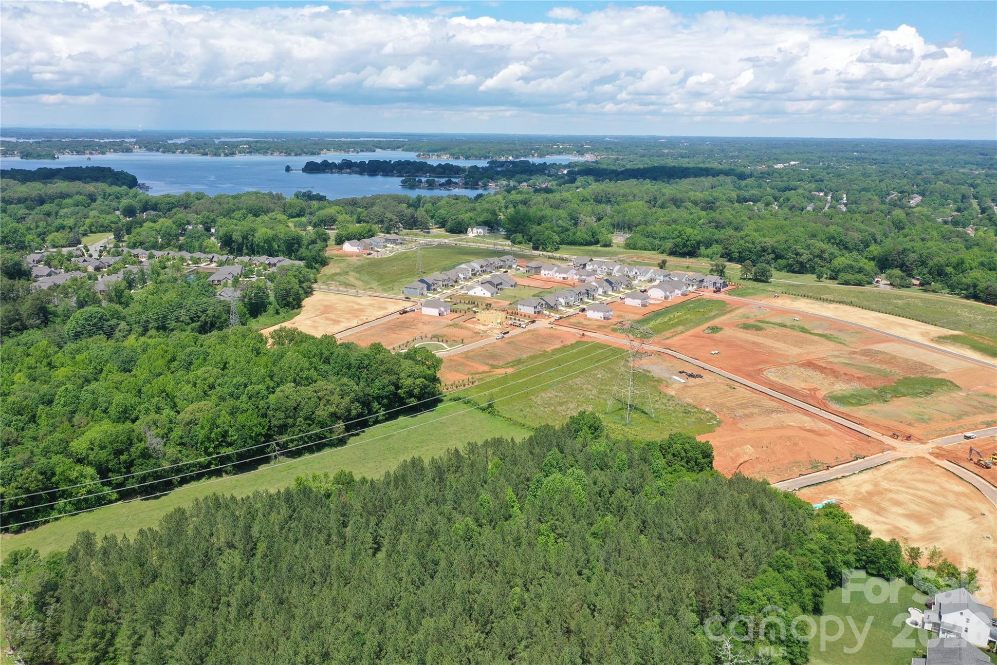 8533 Bridgegate Drive — Huntersville