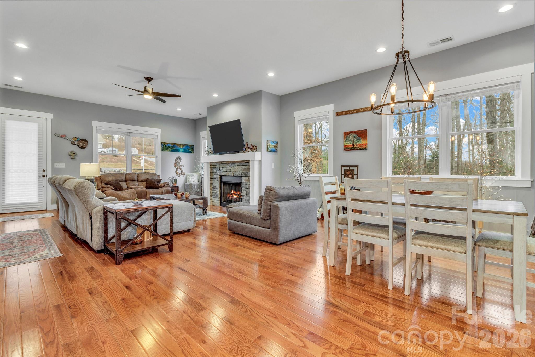 14 Cider Hill Lane — Hendersonville