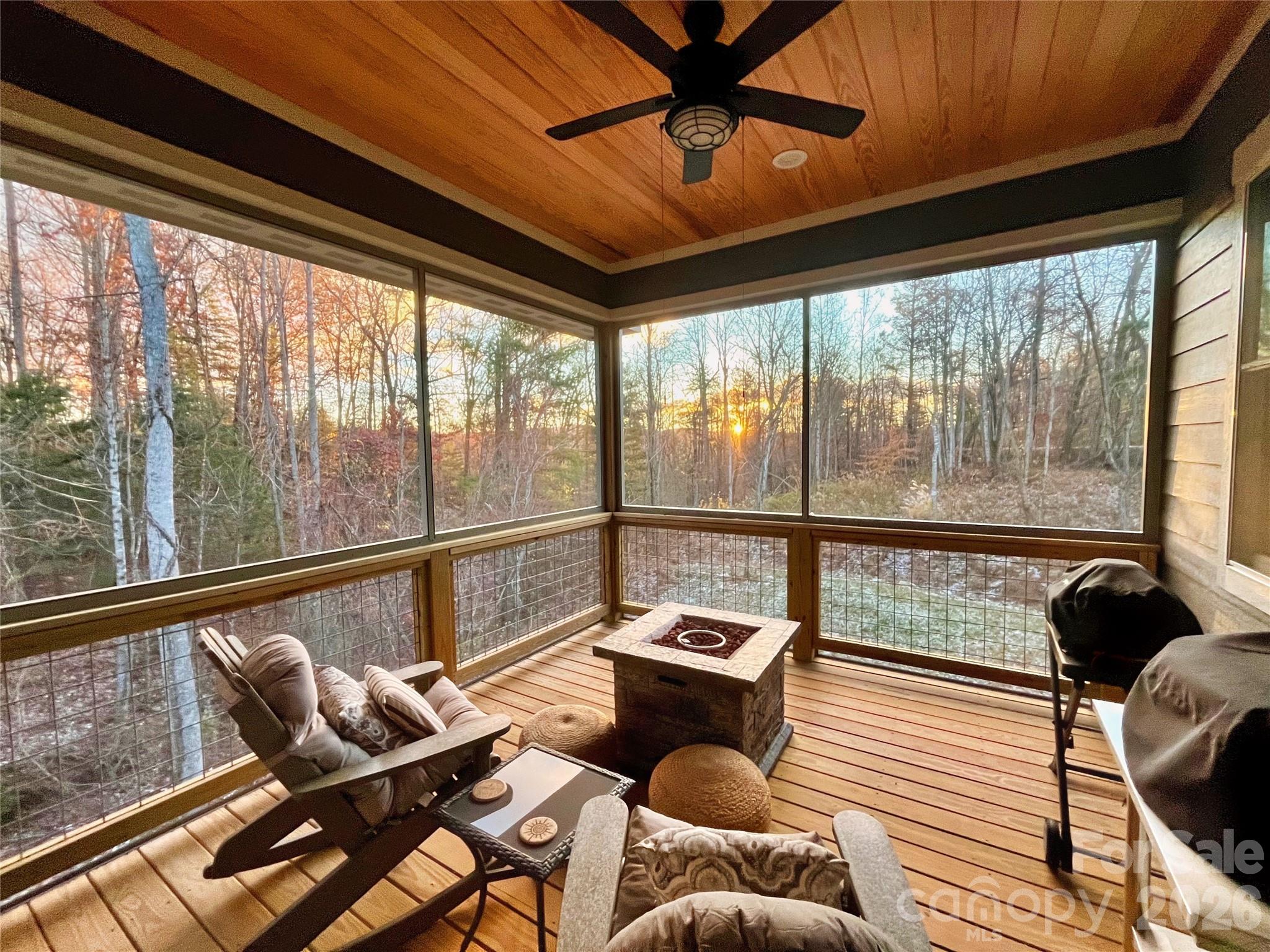 14 Cider Hill Lane — Hendersonville