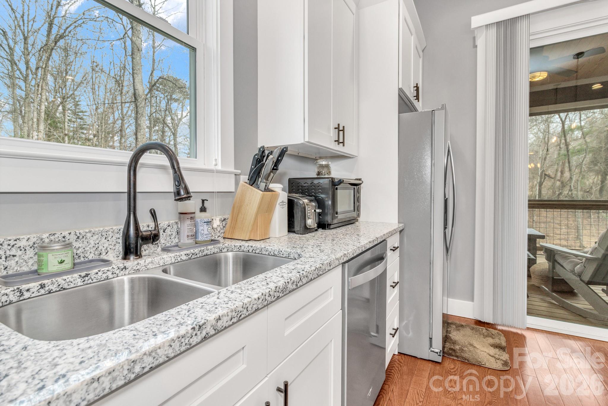 14 Cider Hill Lane — Hendersonville