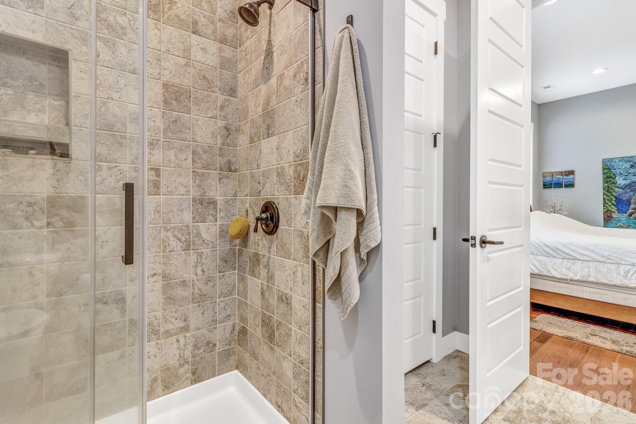 14 Cider Hill Lane — Hendersonville