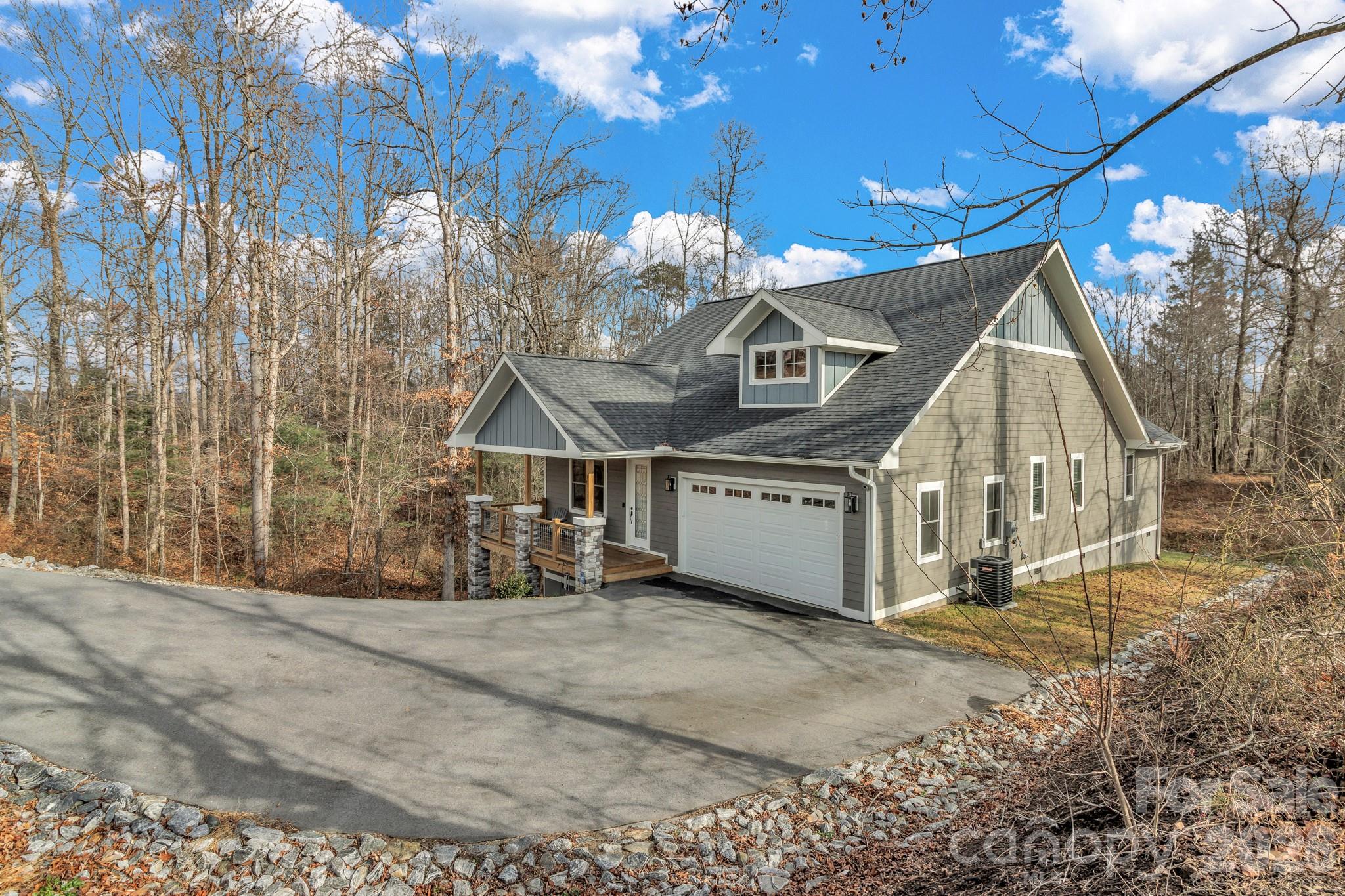 14 Cider Hill Lane — Hendersonville