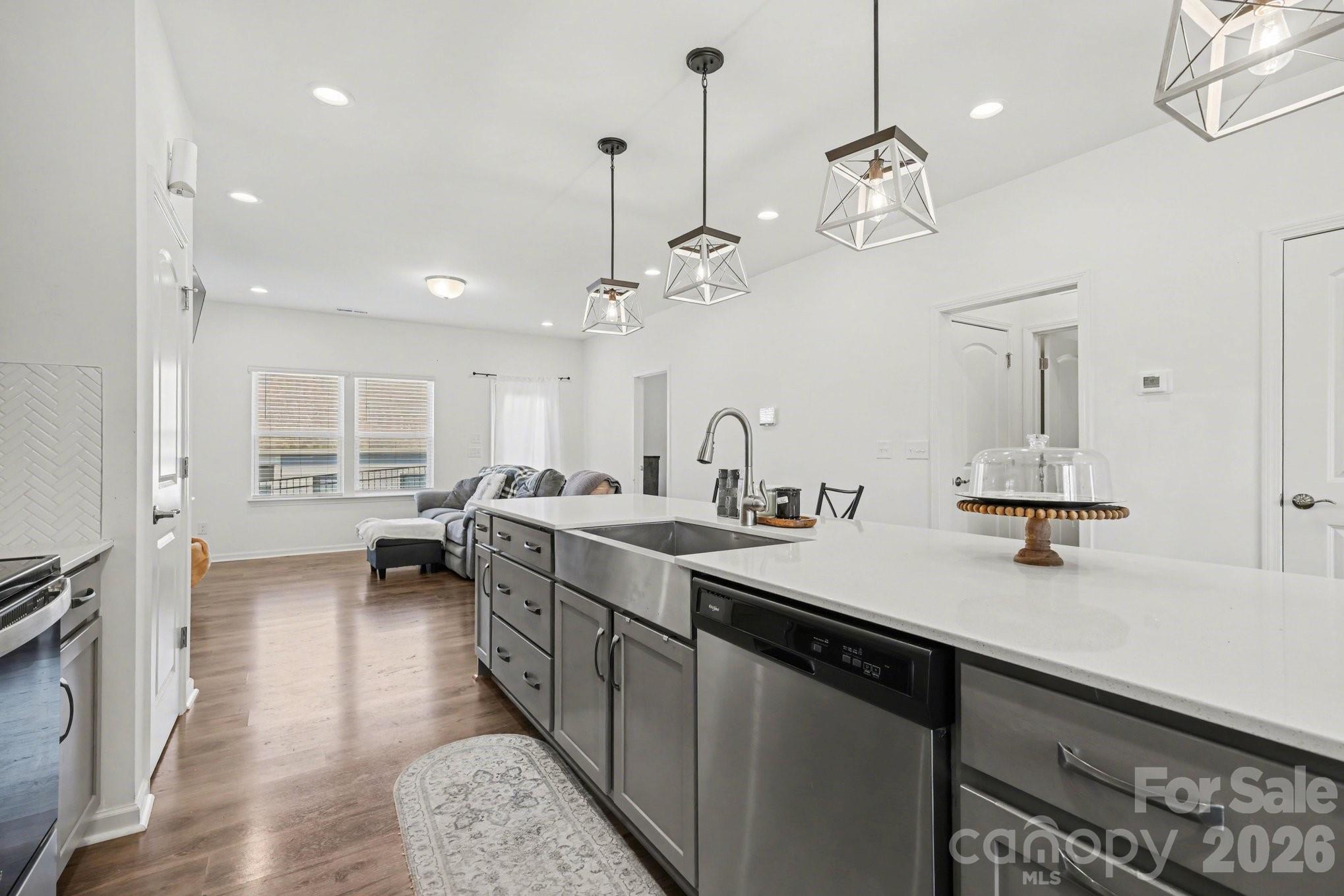 60103 Blue Bird Lane — Lancaster