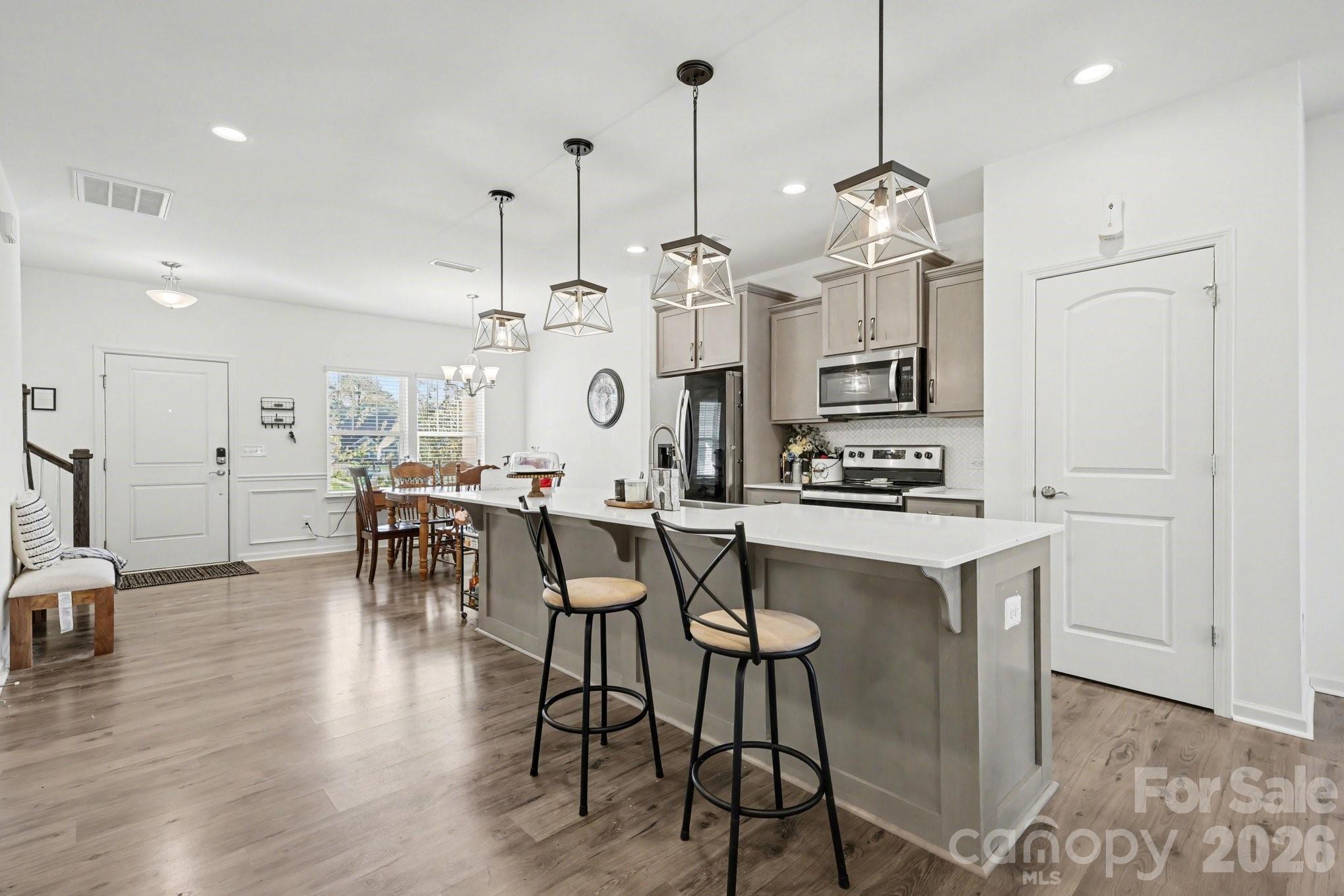 60103 Blue Bird Lane — Lancaster
