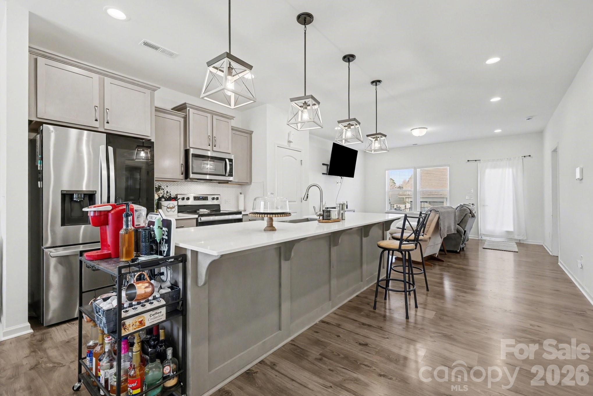 60103 Blue Bird Lane — Lancaster