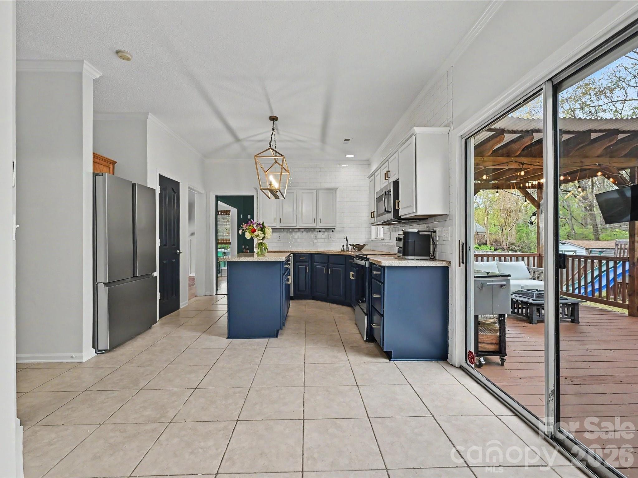 6315 Revlock Court — Charlotte