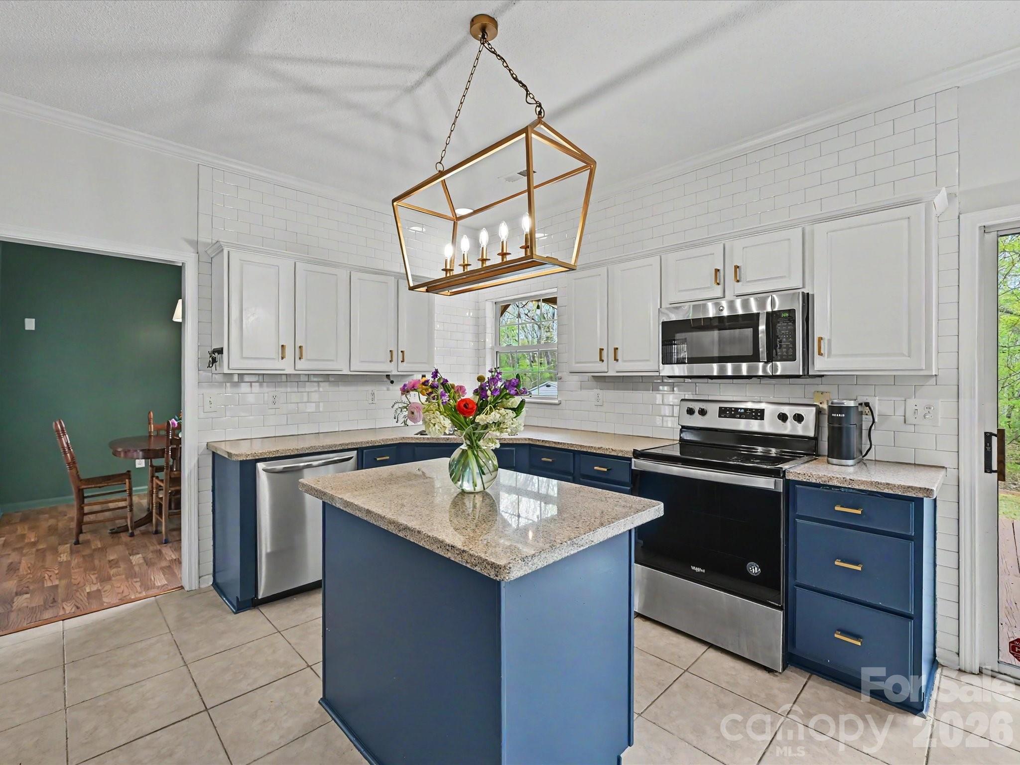 6315 Revlock Court — Charlotte