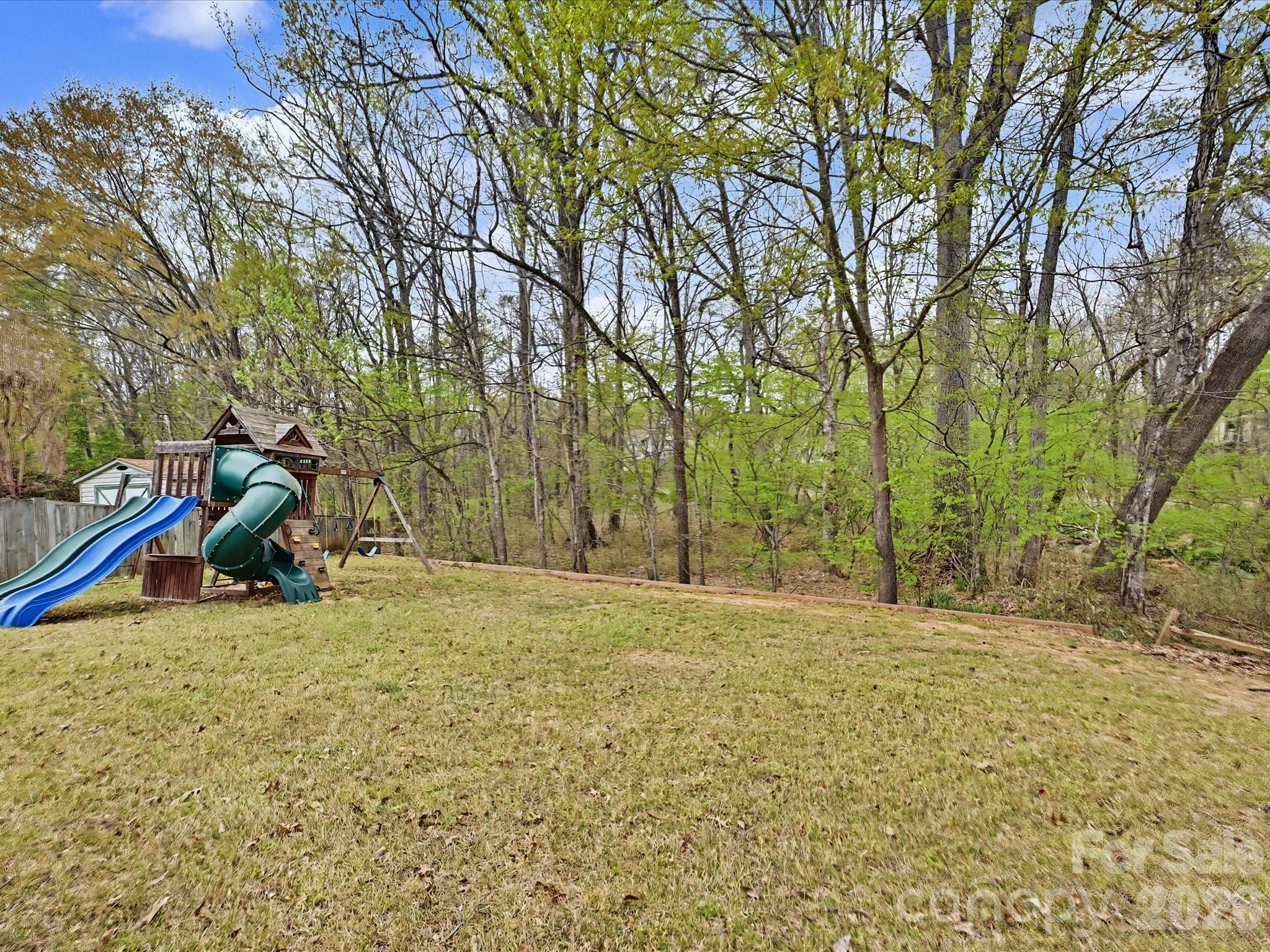 6315 Revlock Court — Charlotte