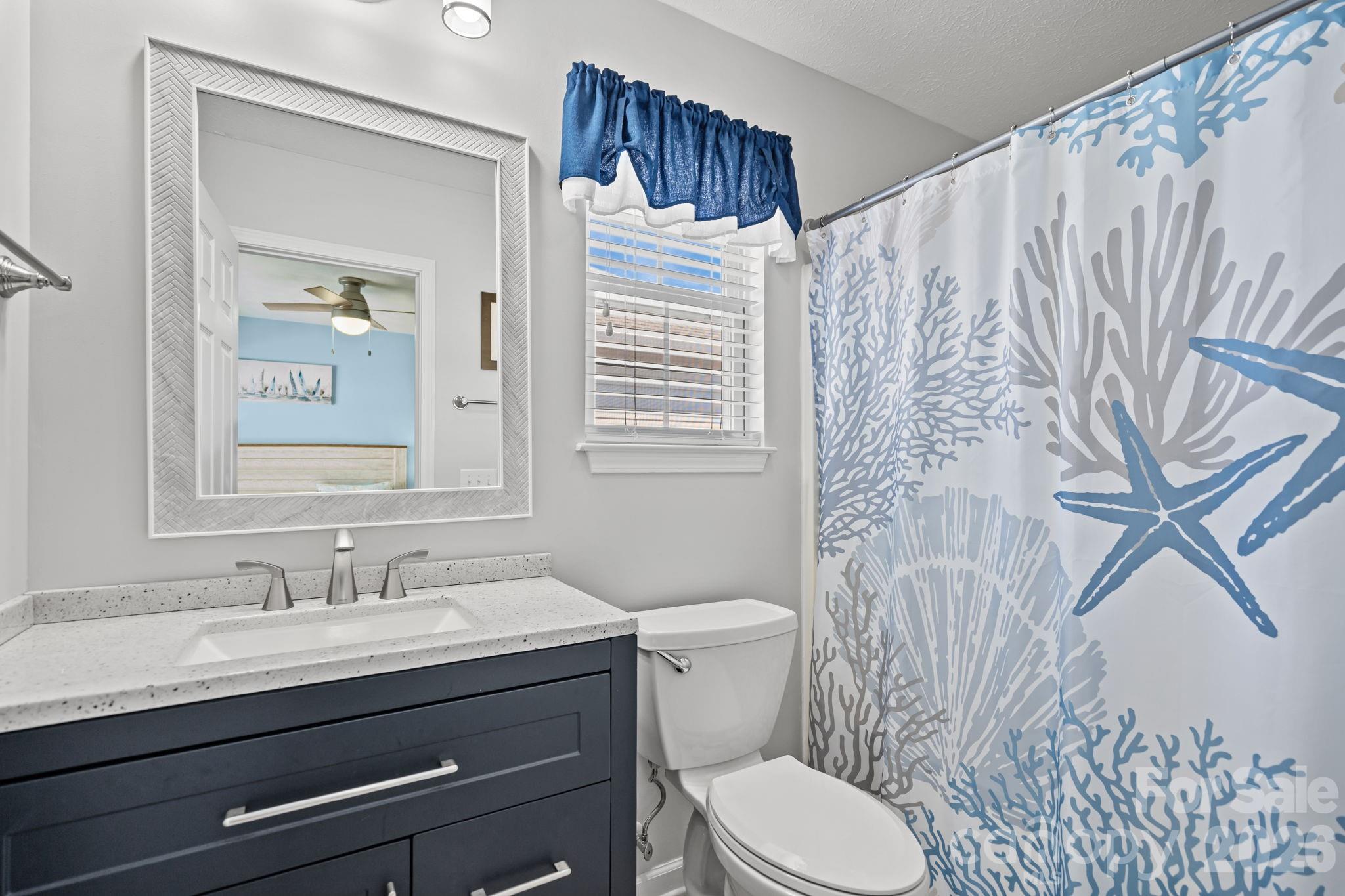 137 NE 4th Street — Oak Island