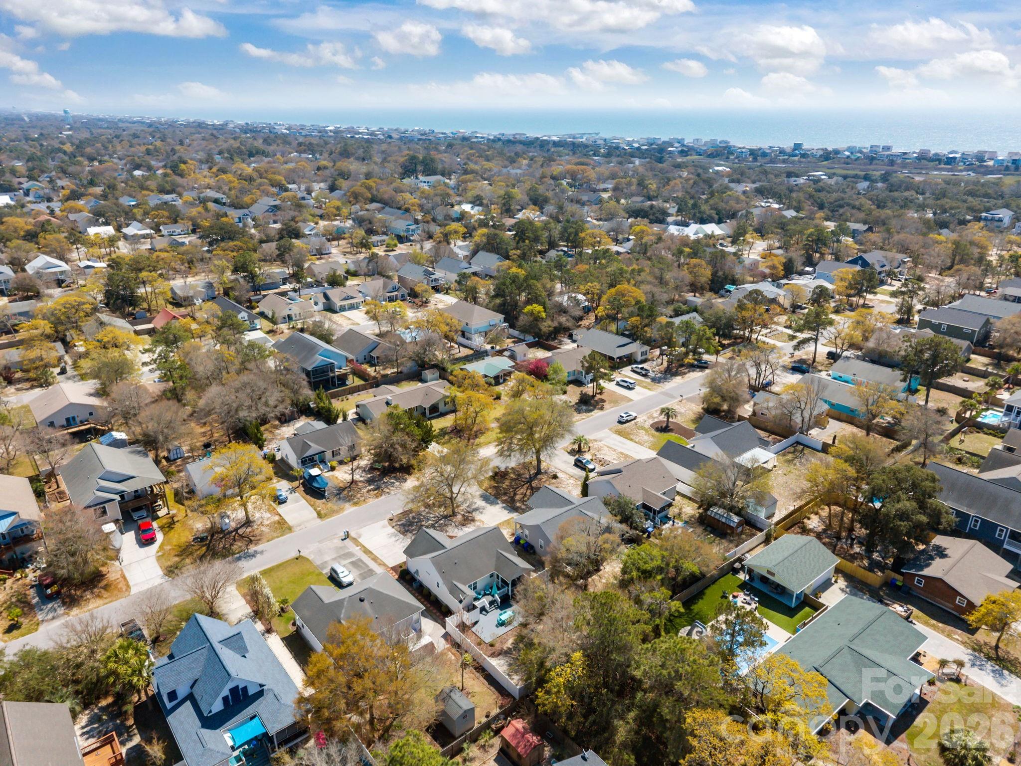 137 NE 4th Street — Oak Island
