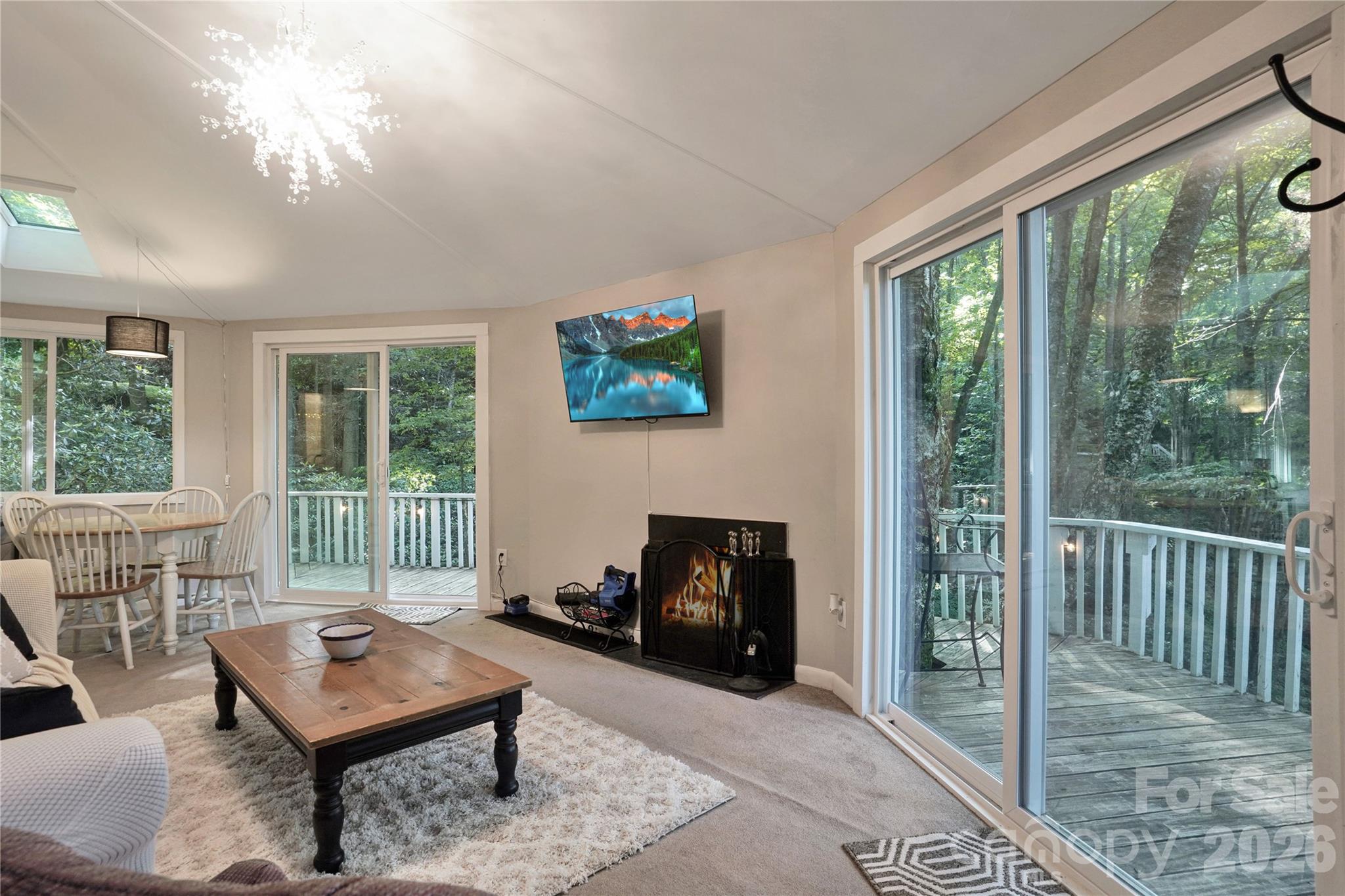 560 Laurel Ridge Road — Banner Elk