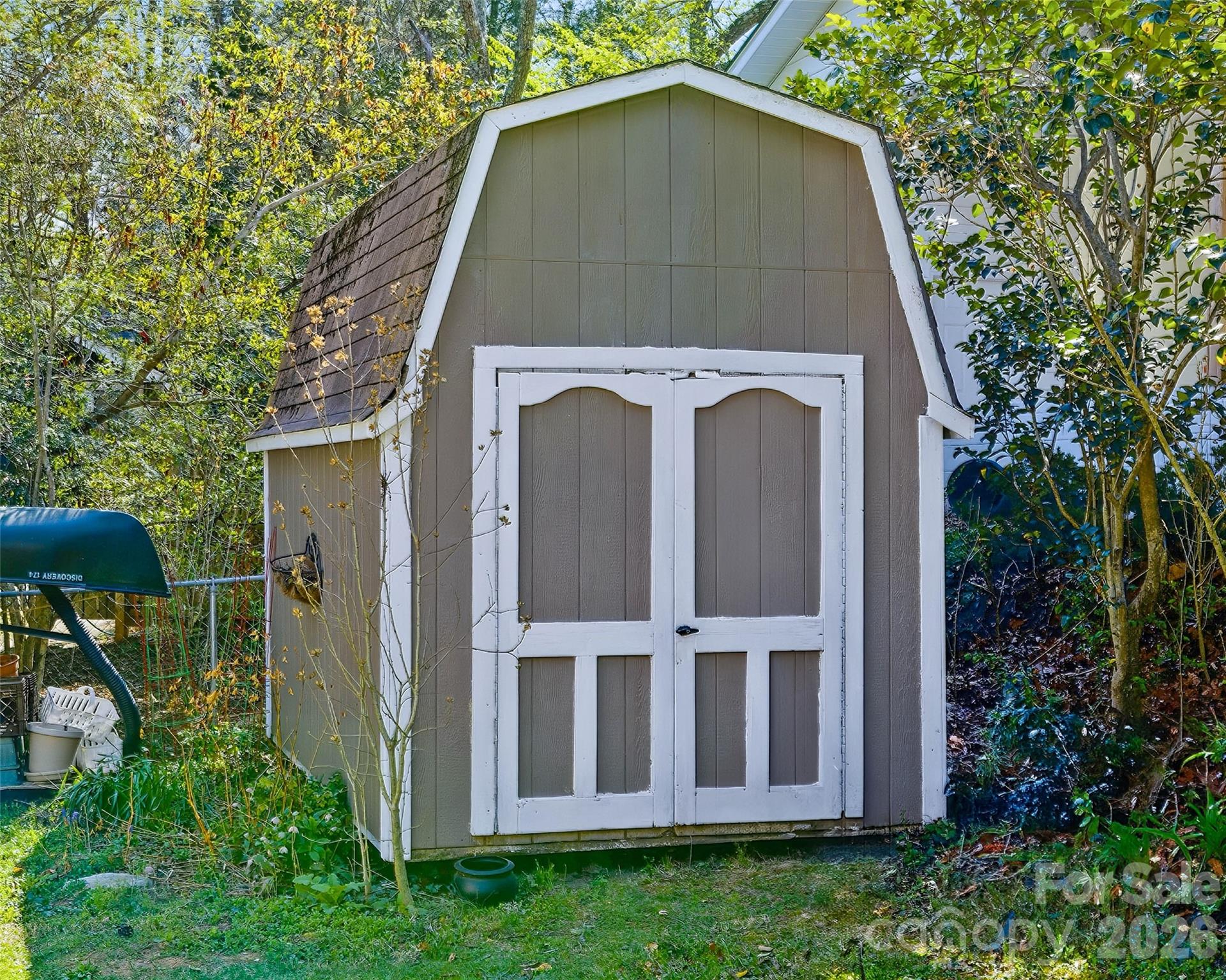261 Forest Hill Drive — Asheville