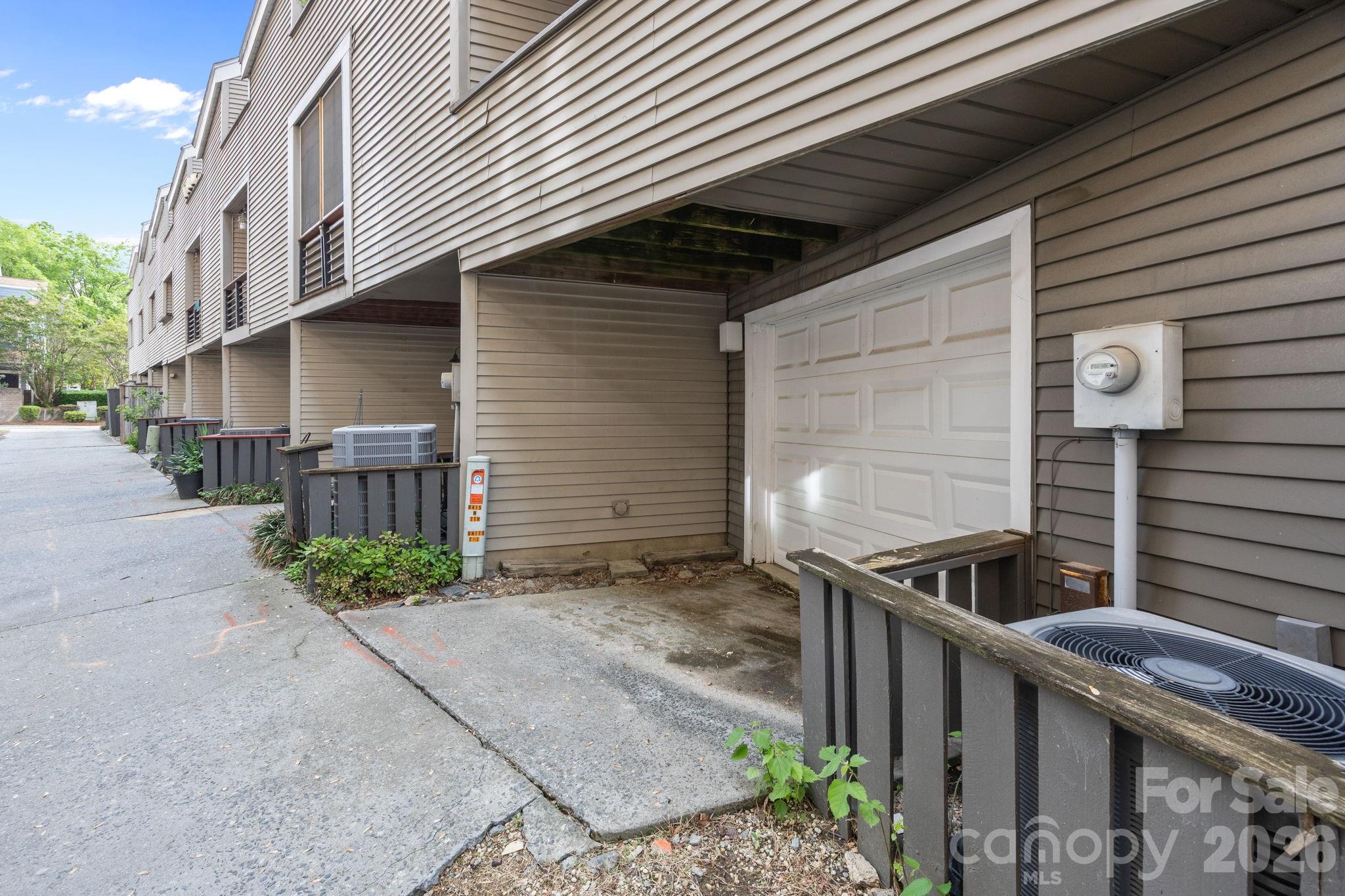 415 W 7th Street #H — Charlotte
