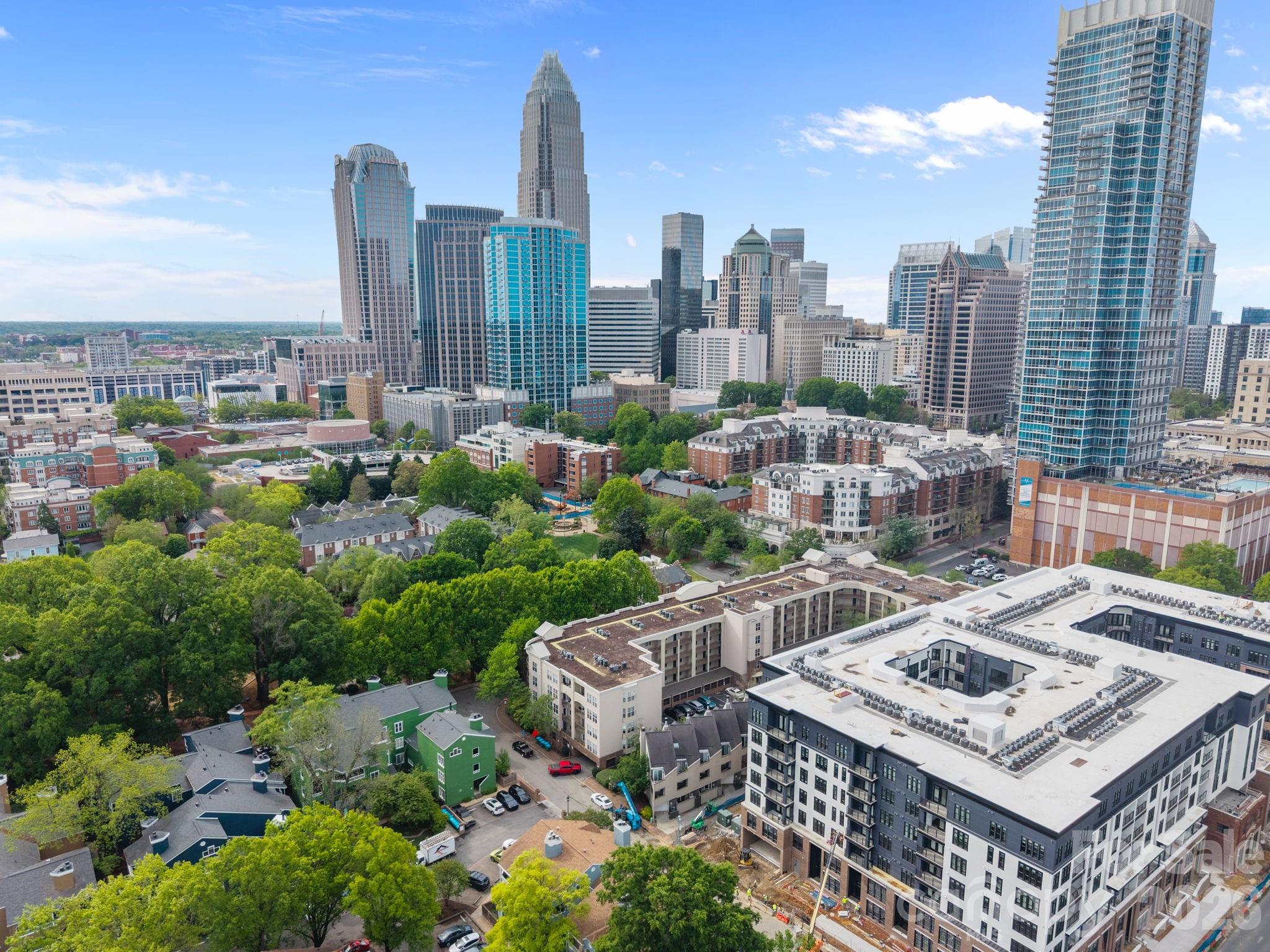 415 W 7th Street #H — Charlotte