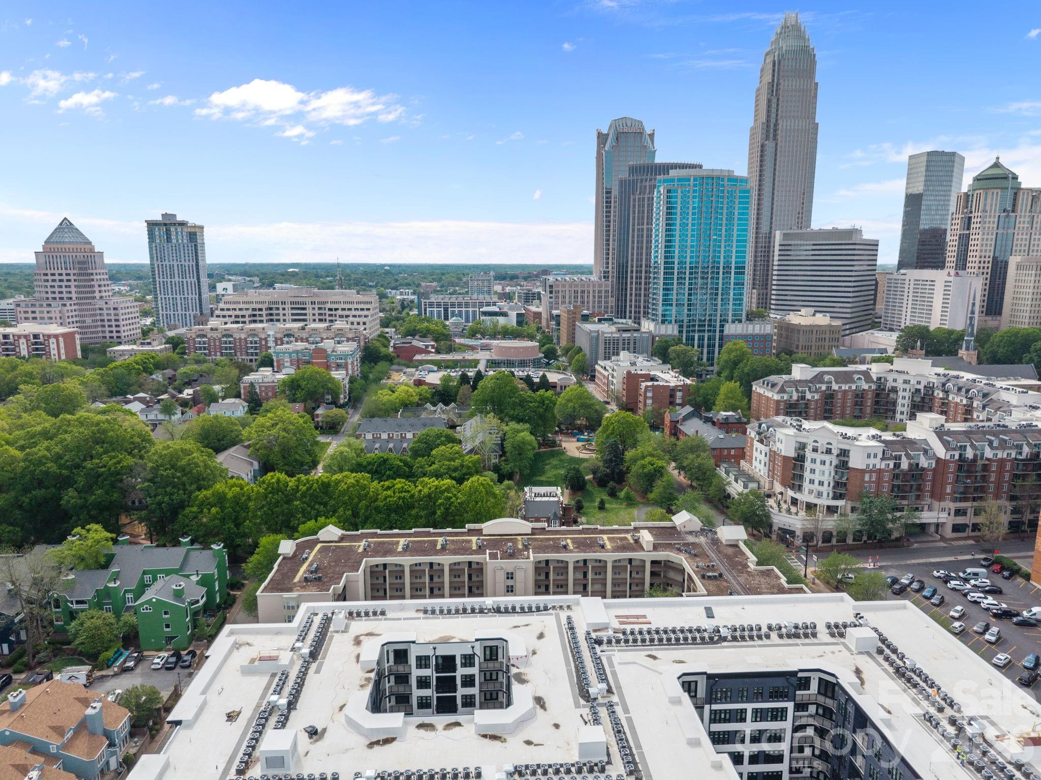 415 W 7th Street #H — Charlotte