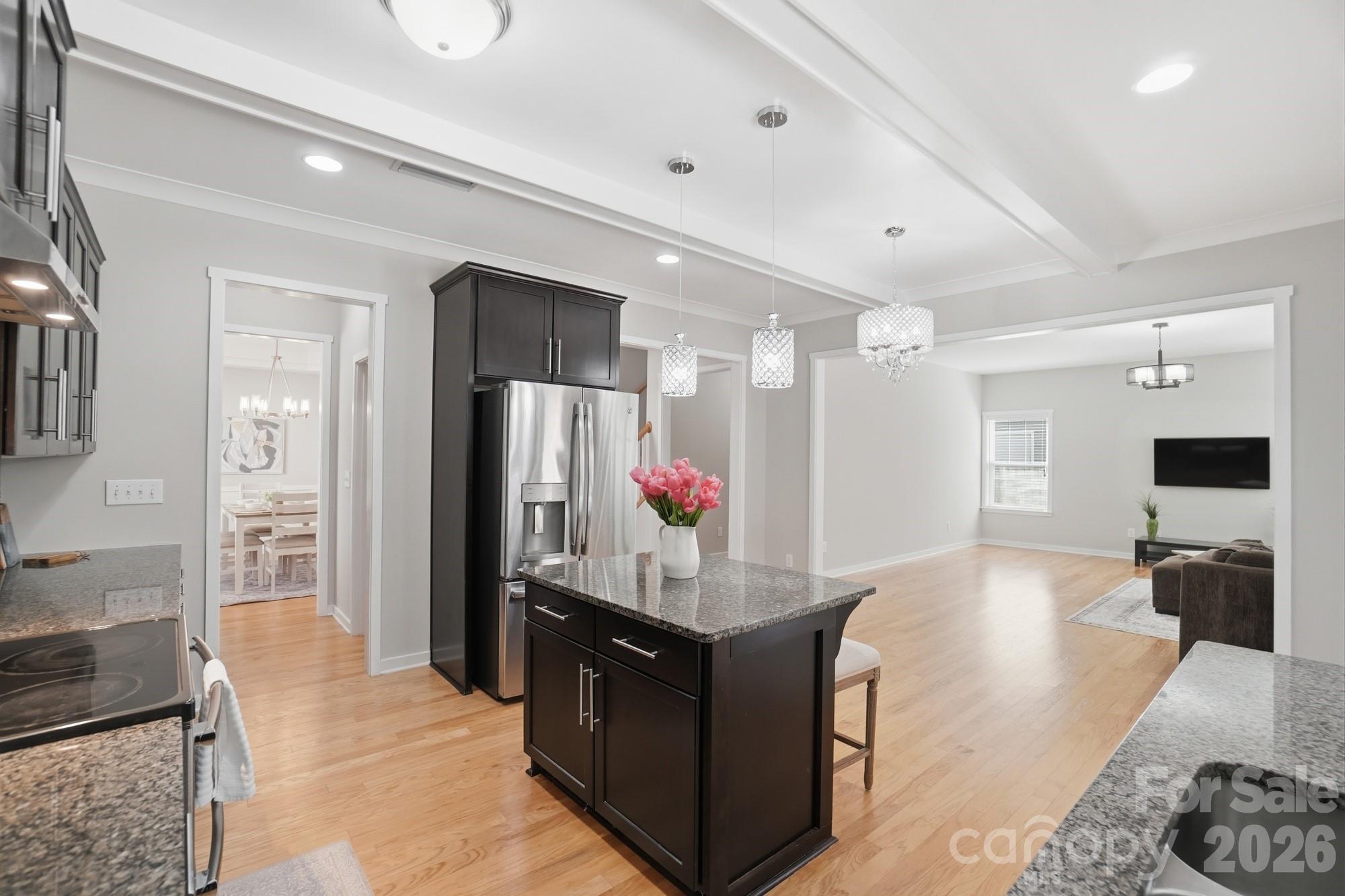 2153 Bluebell Way — Tega Cay