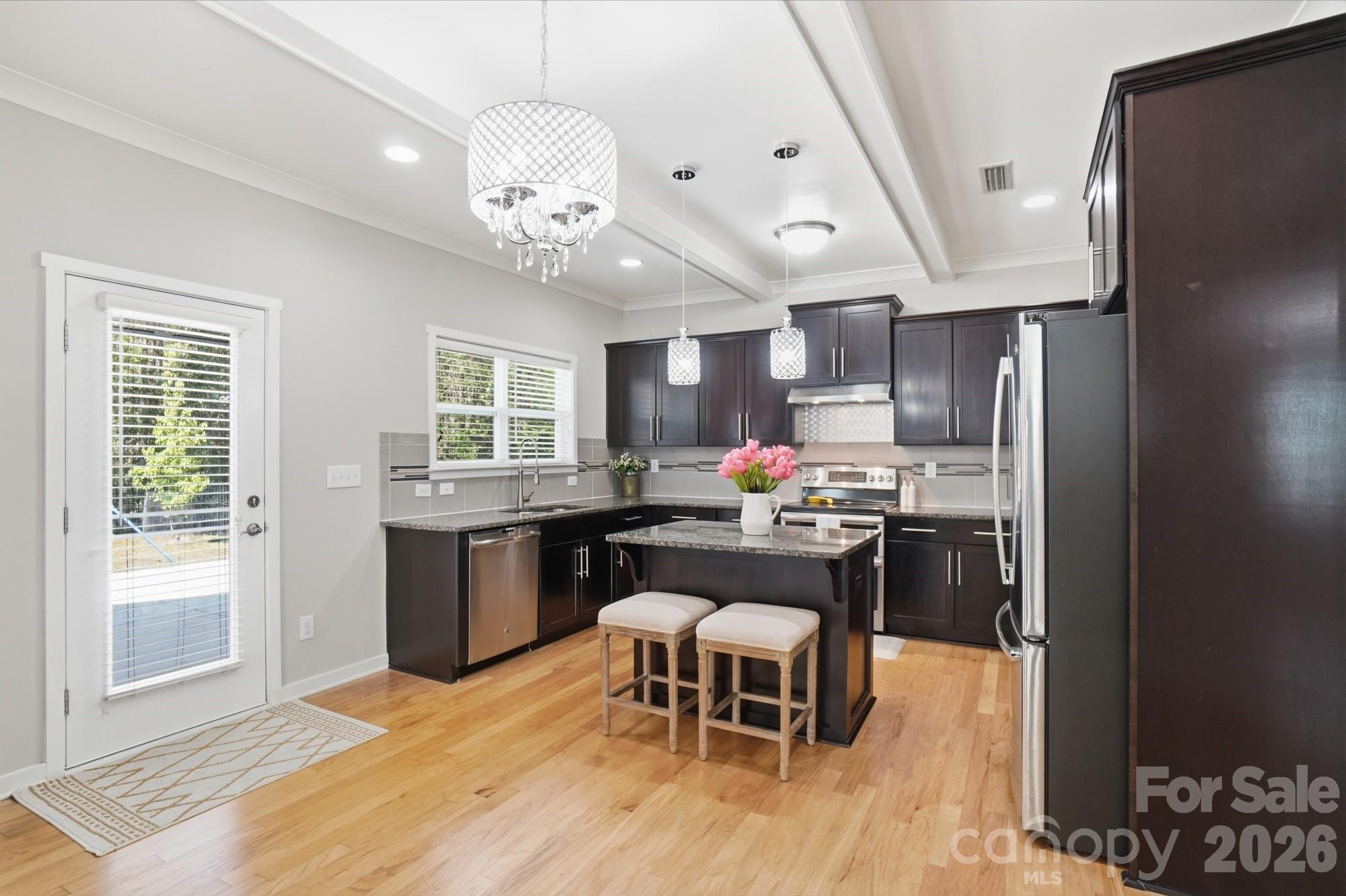 2153 Bluebell Way — Tega Cay
