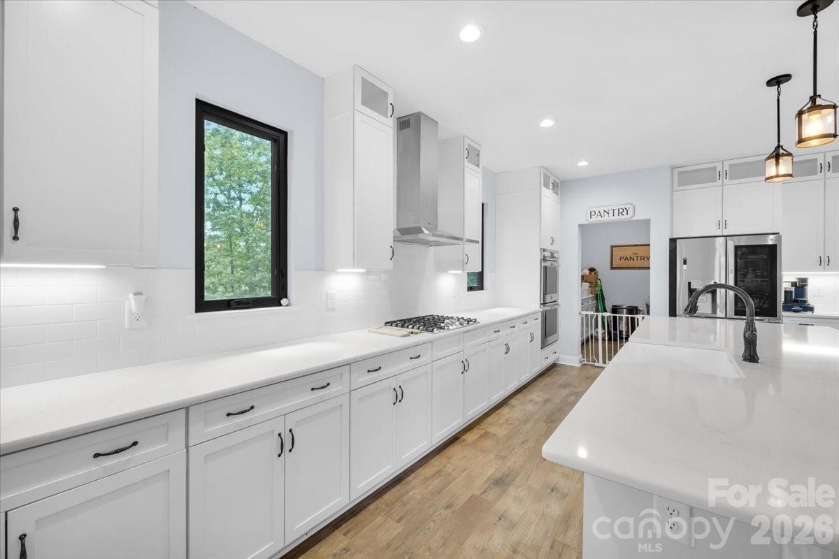1194 99 Island Road — Blacksburg