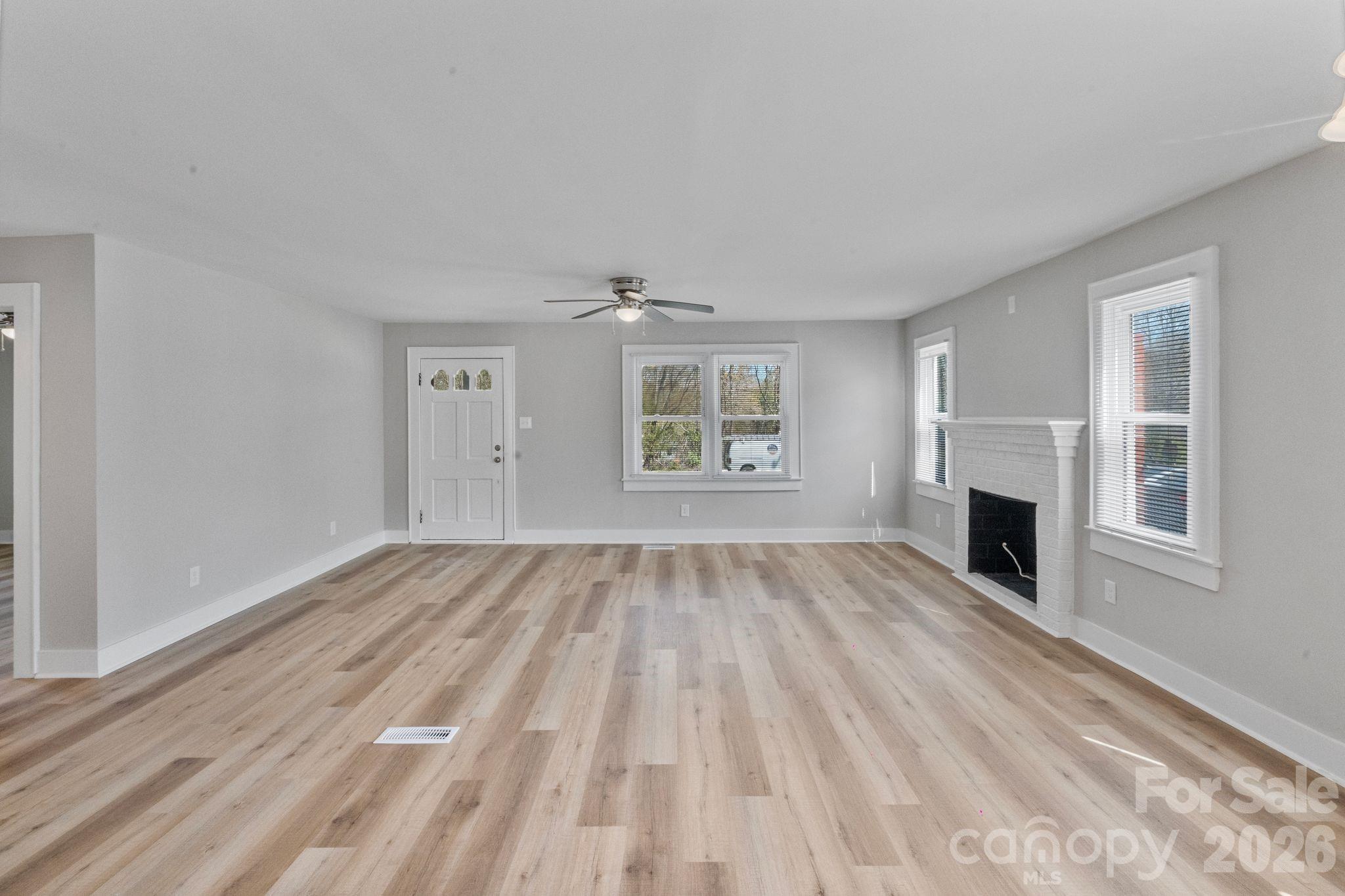 2106 Statesville Highway — Mooresville