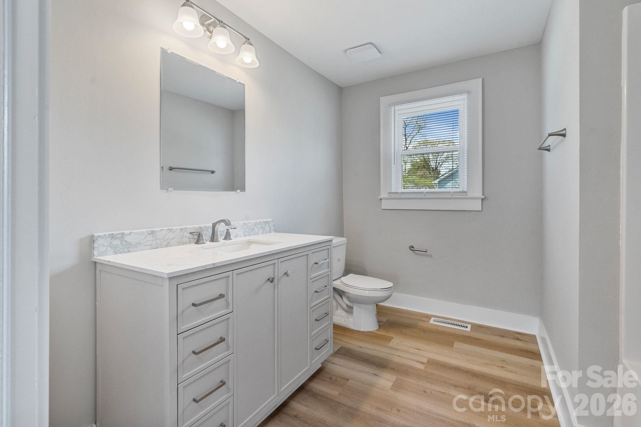 2106 Statesville Highway — Mooresville