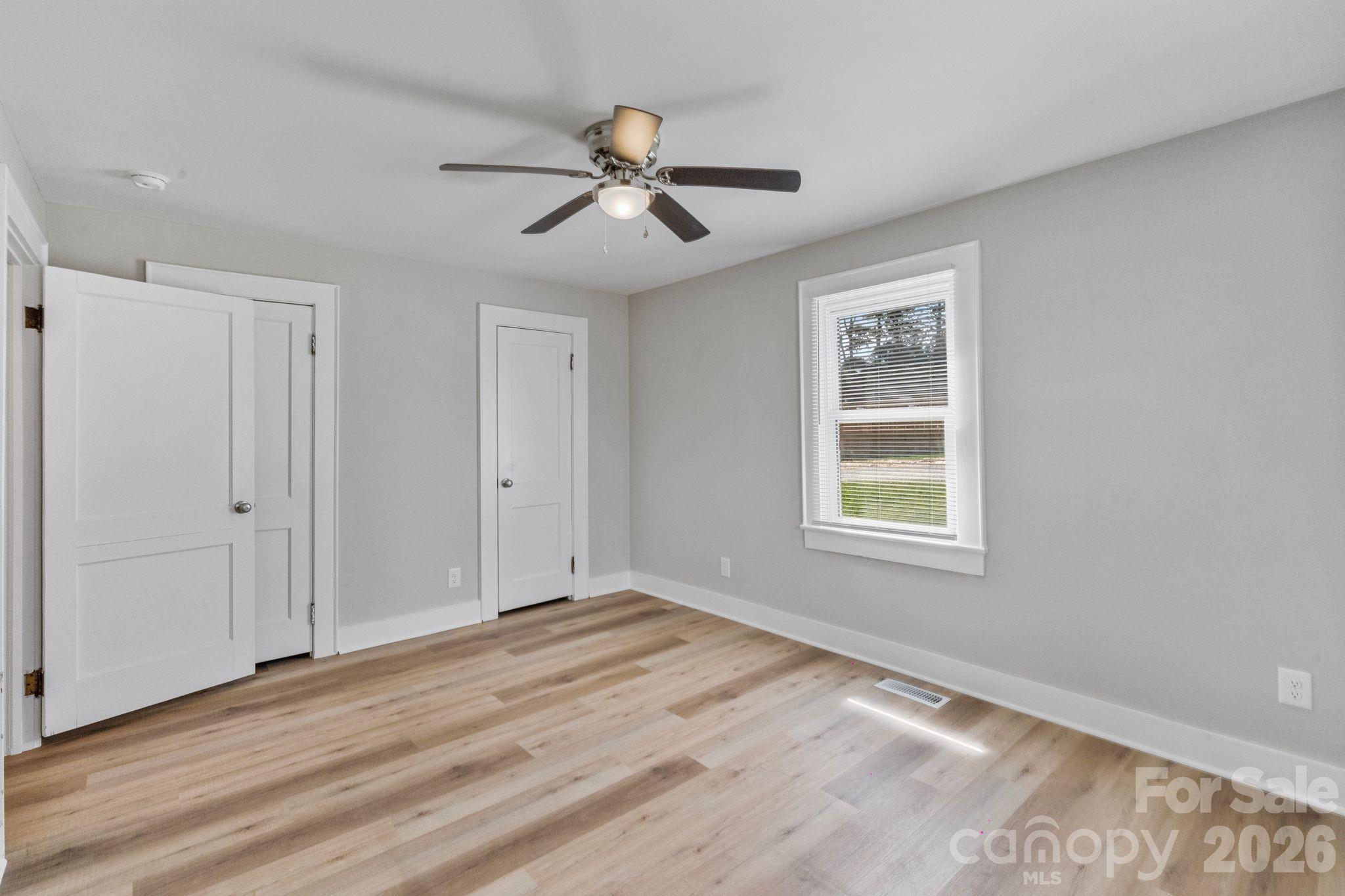 2106 Statesville Highway — Mooresville
