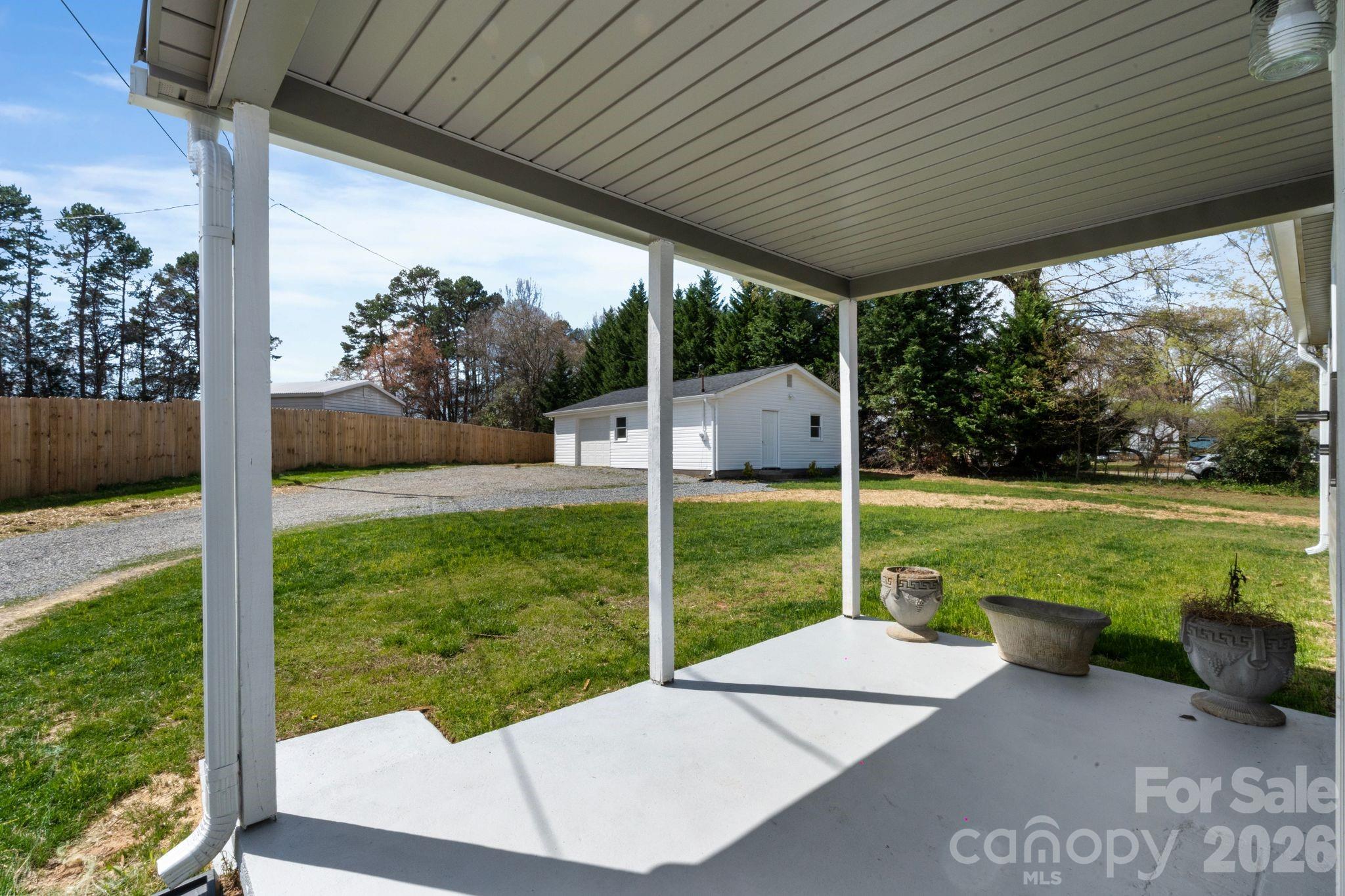 2106 Statesville Highway — Mooresville